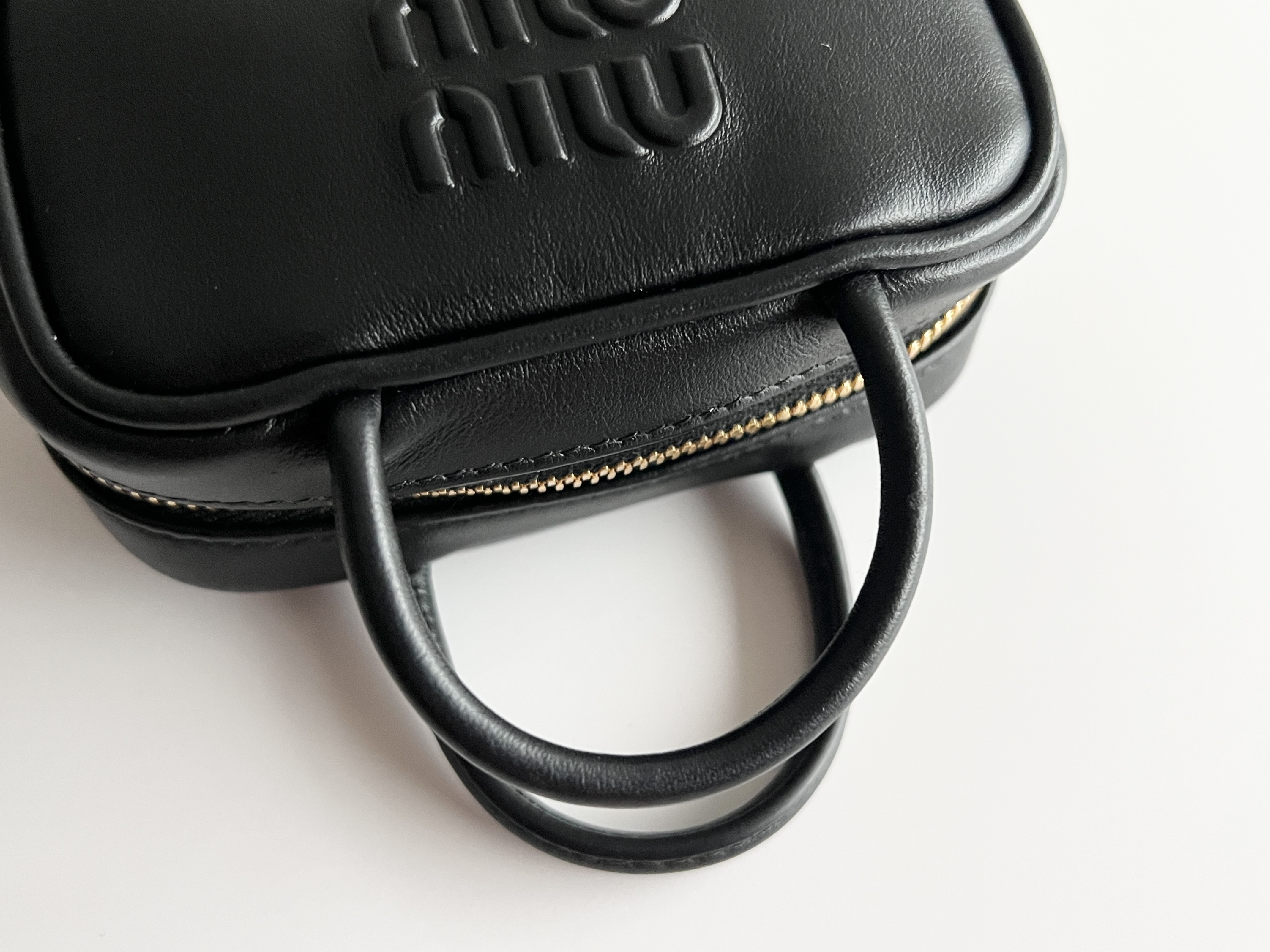 Beau Micro Leather Logo Embossed Logo Handbag — view 3