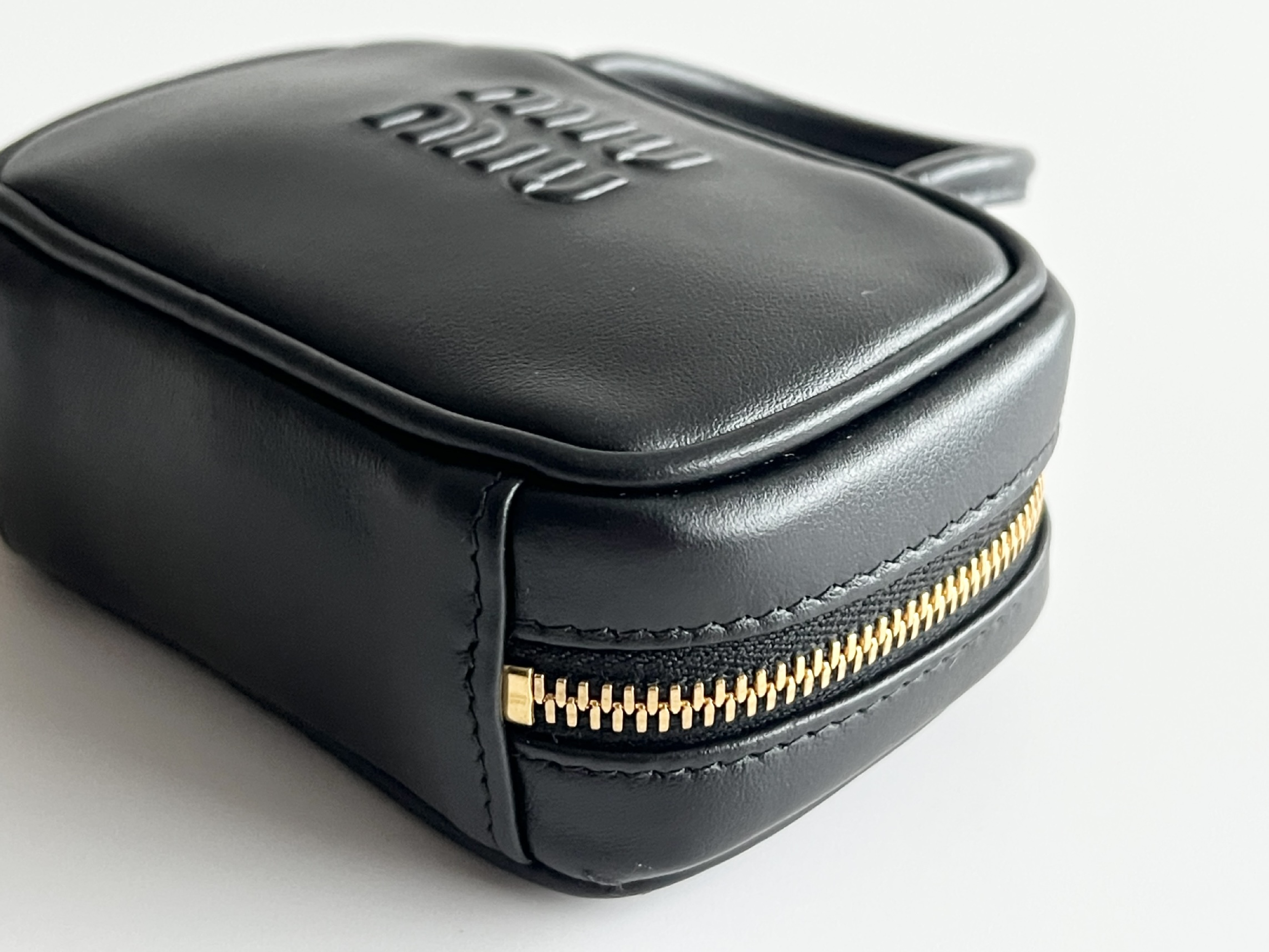 Beau Micro Leather Logo Embossed Logo Handbag — view 8