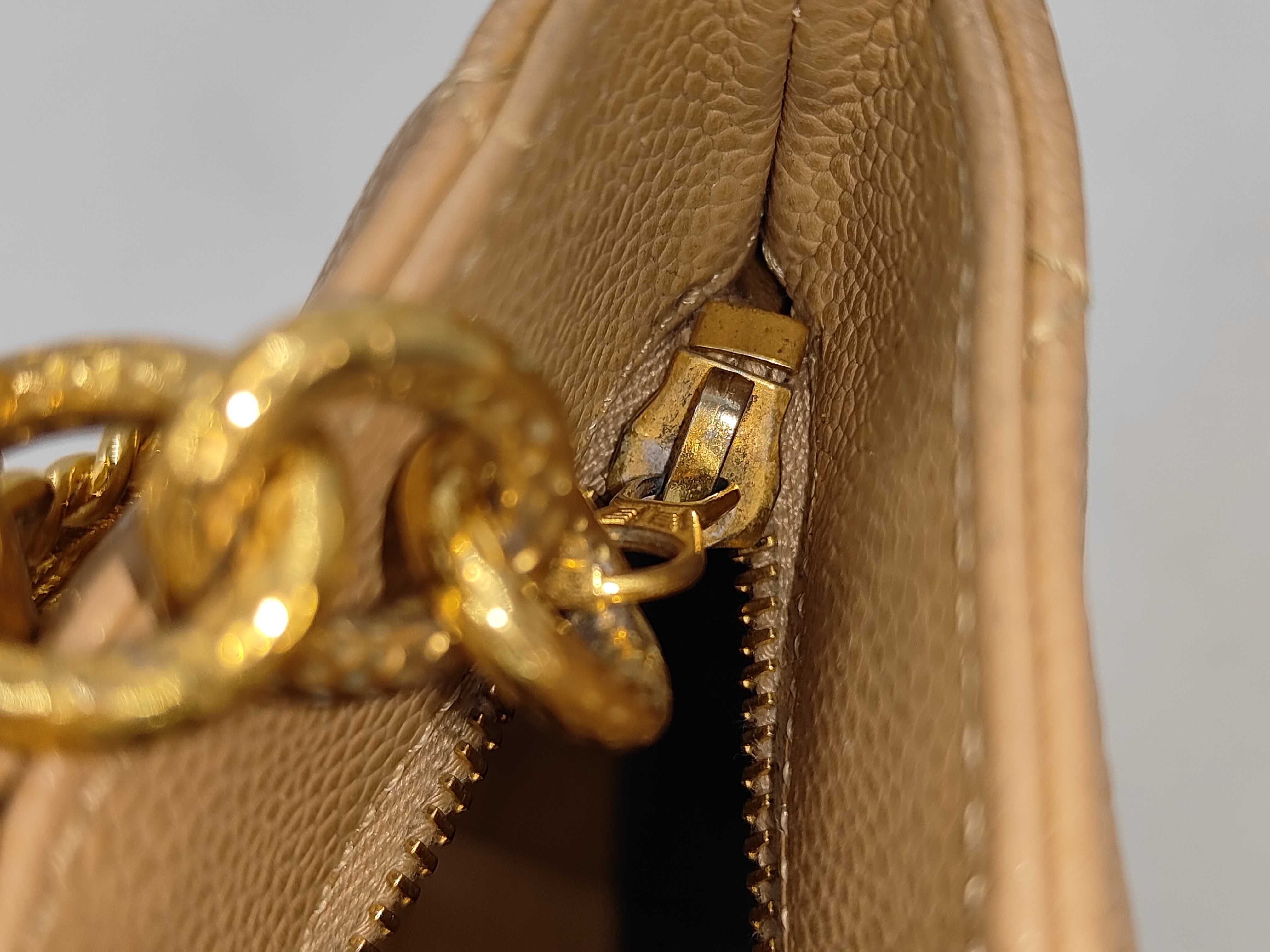 Reissue Tote Bag, Caviar Leather, Beige — view 10