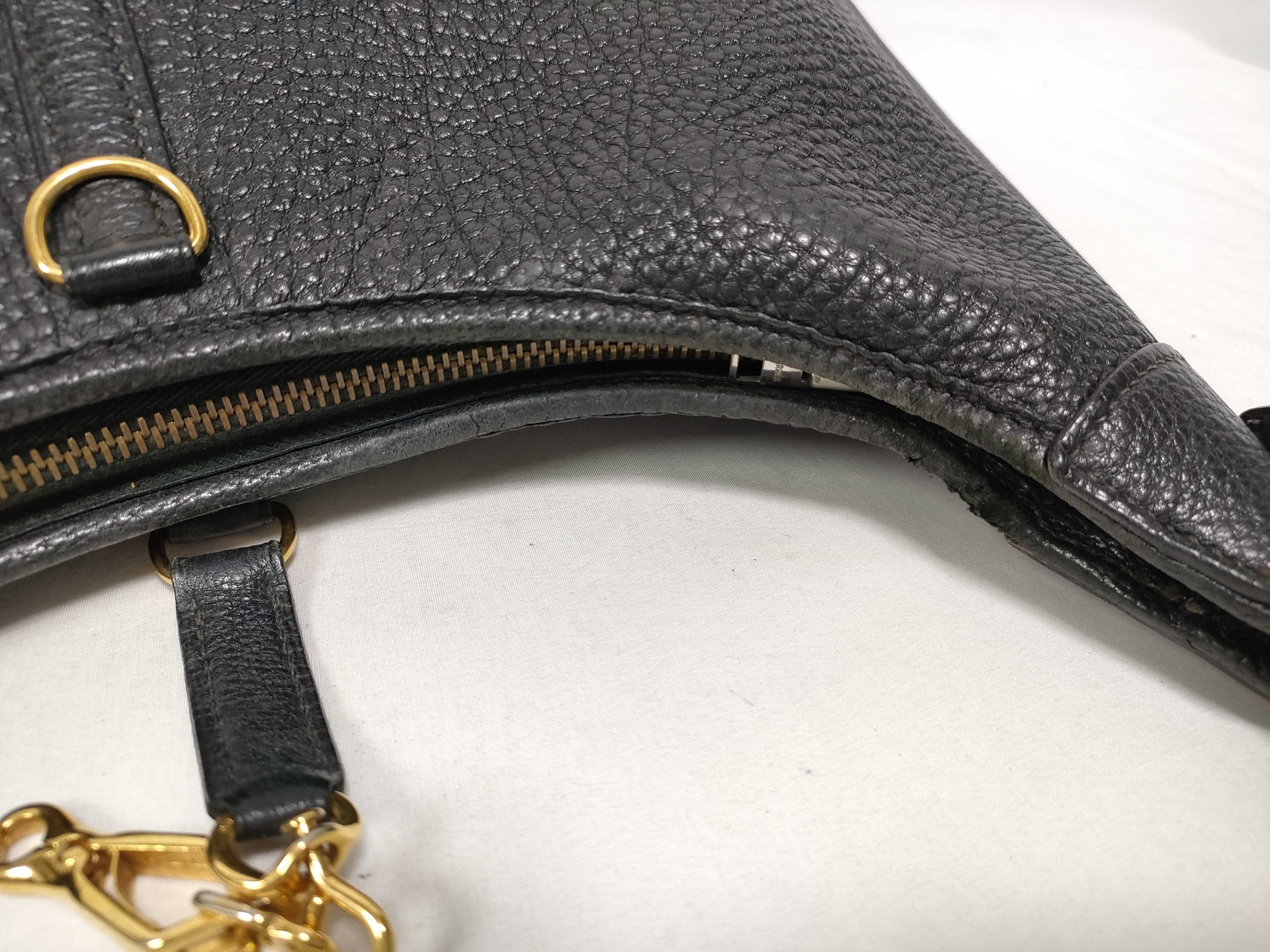 Trim 31 Shoulder Bag ( F stamp) — view 12
