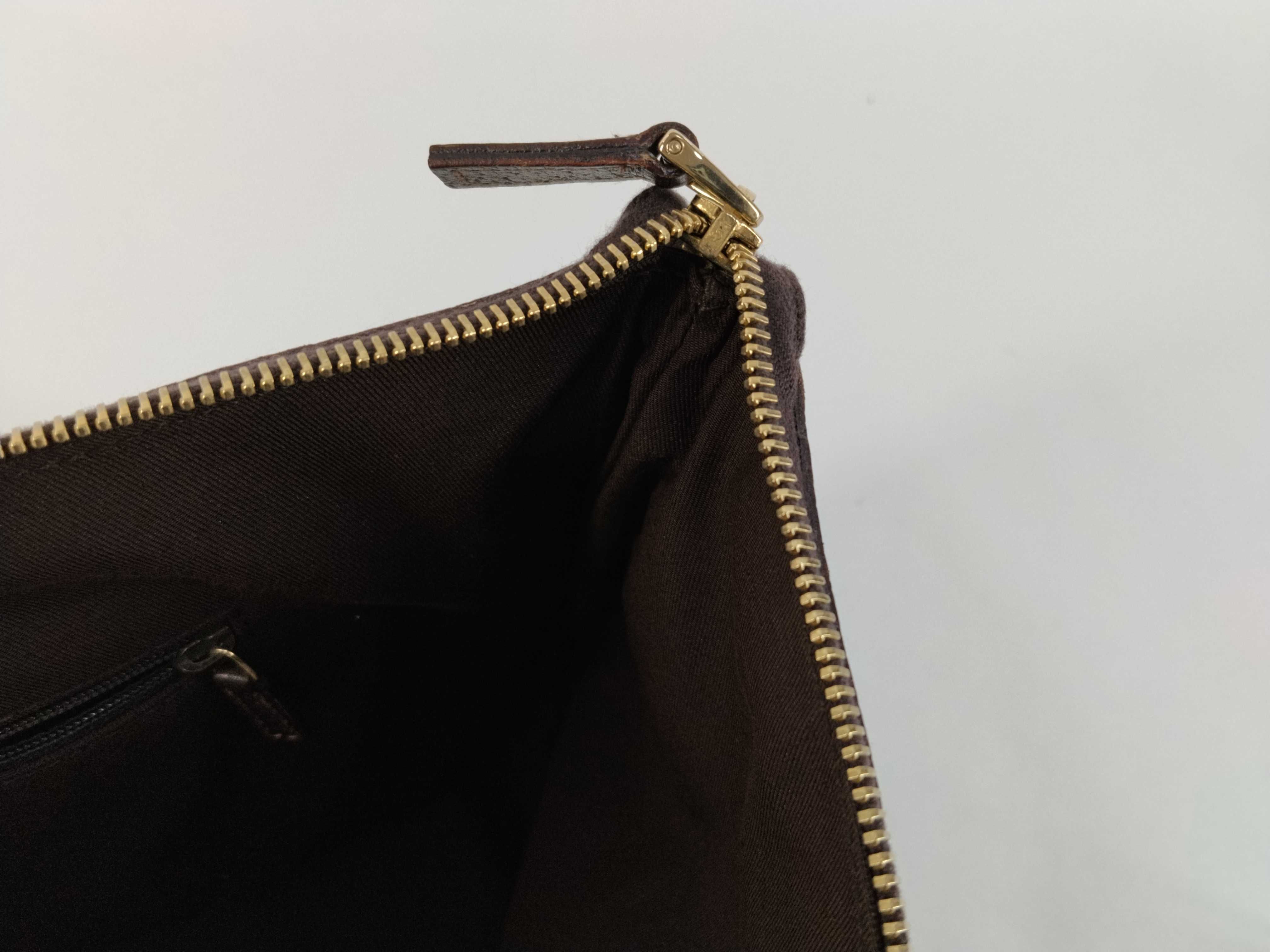 GG Canvas Abbey Tote Bag — view 10