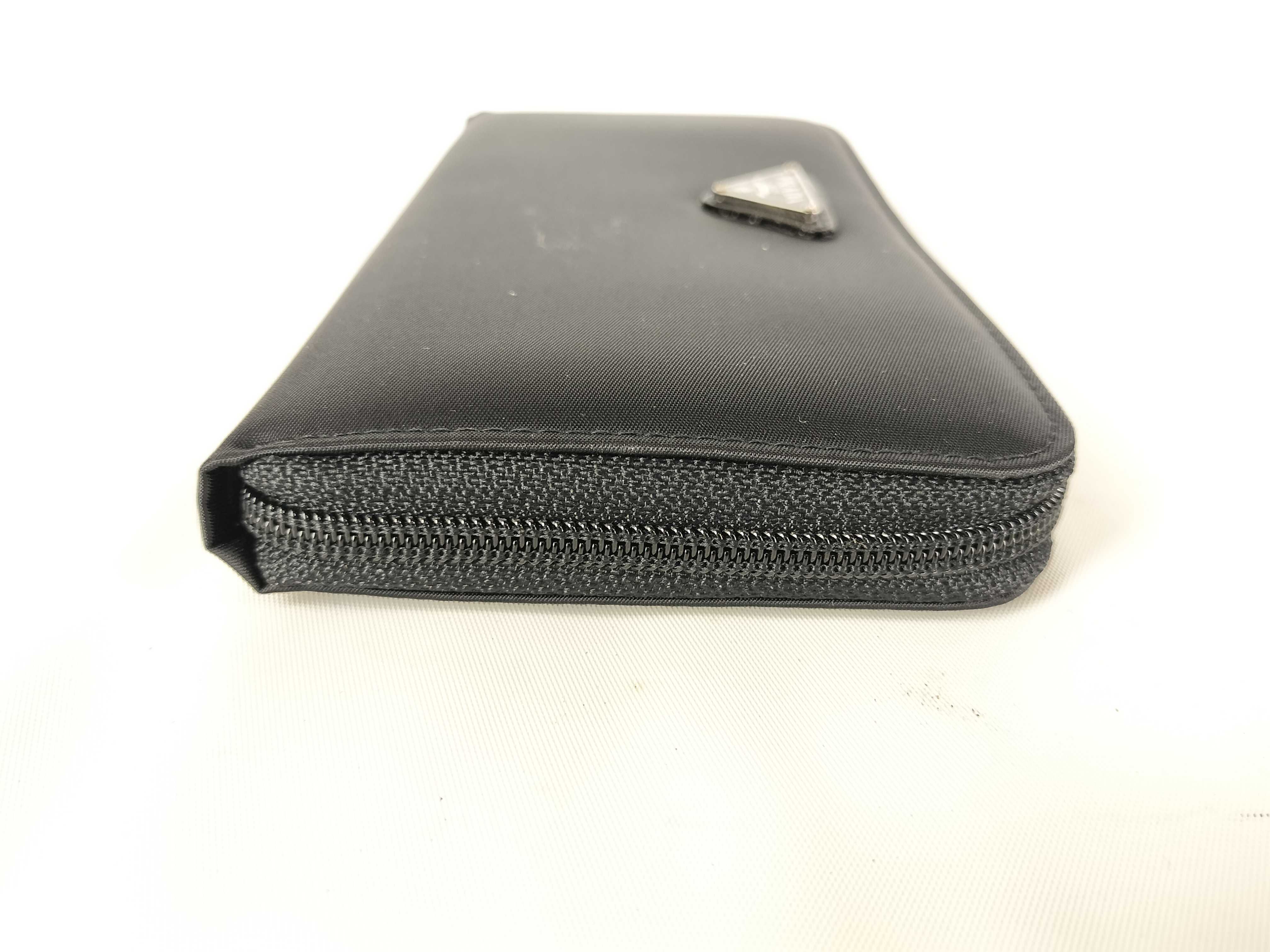 Nylon Long Wallet, Round Zip Wallet — view 3