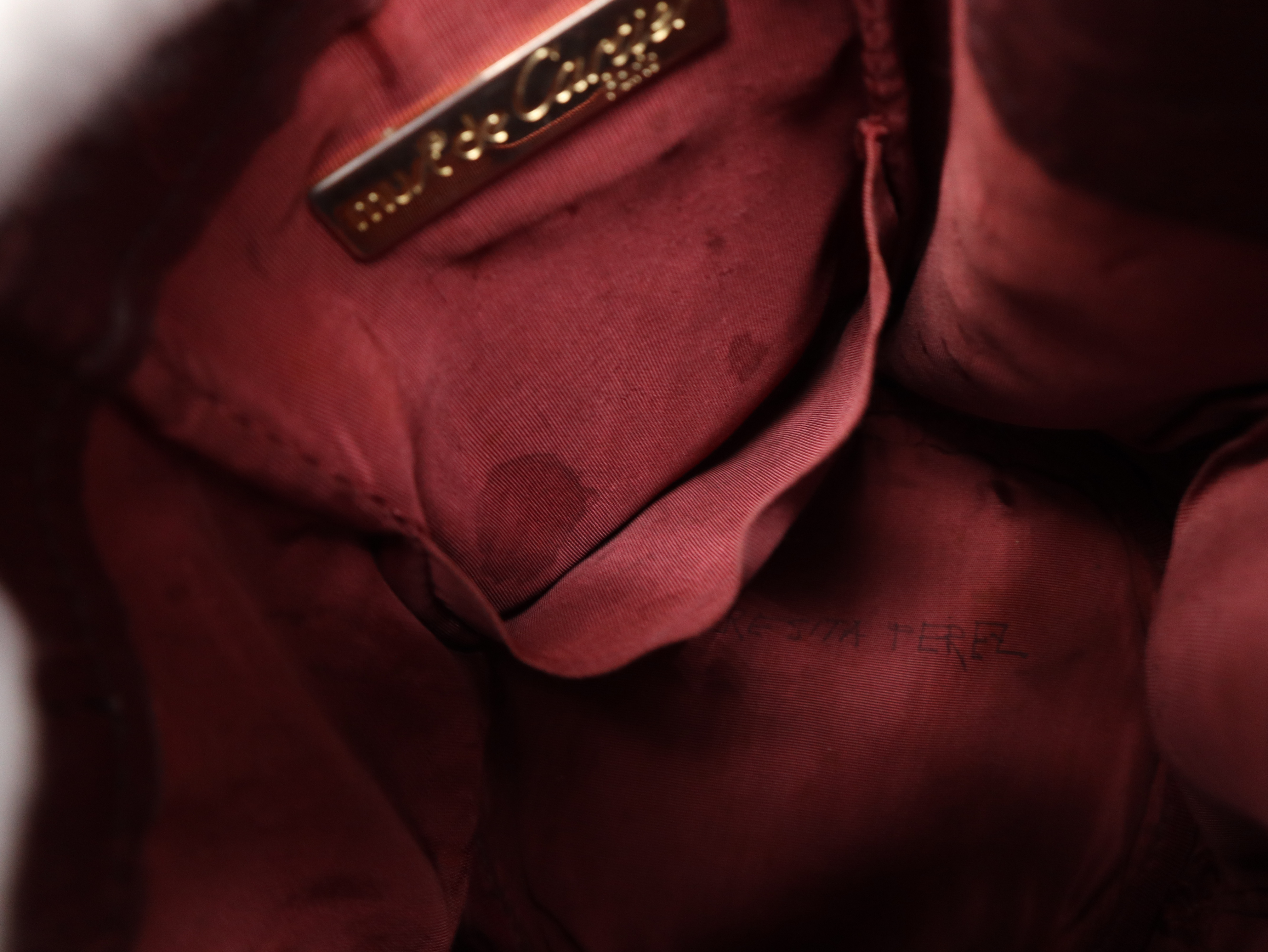 Must Line Shoulder Bag, Leather, Bordeaux Shoulder Bag — view 9