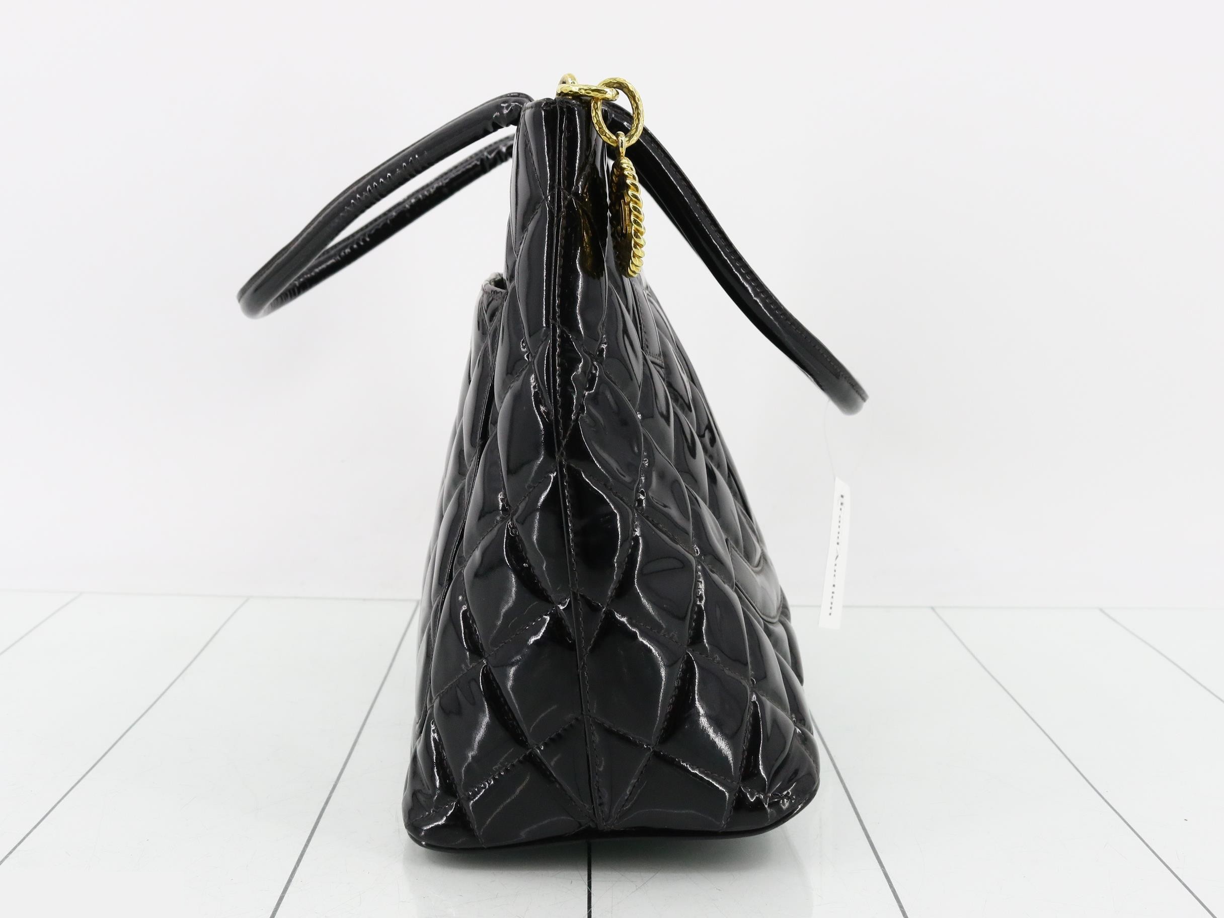 Reissue Tote Bag, Enamel Tote Bag, Black — view 4