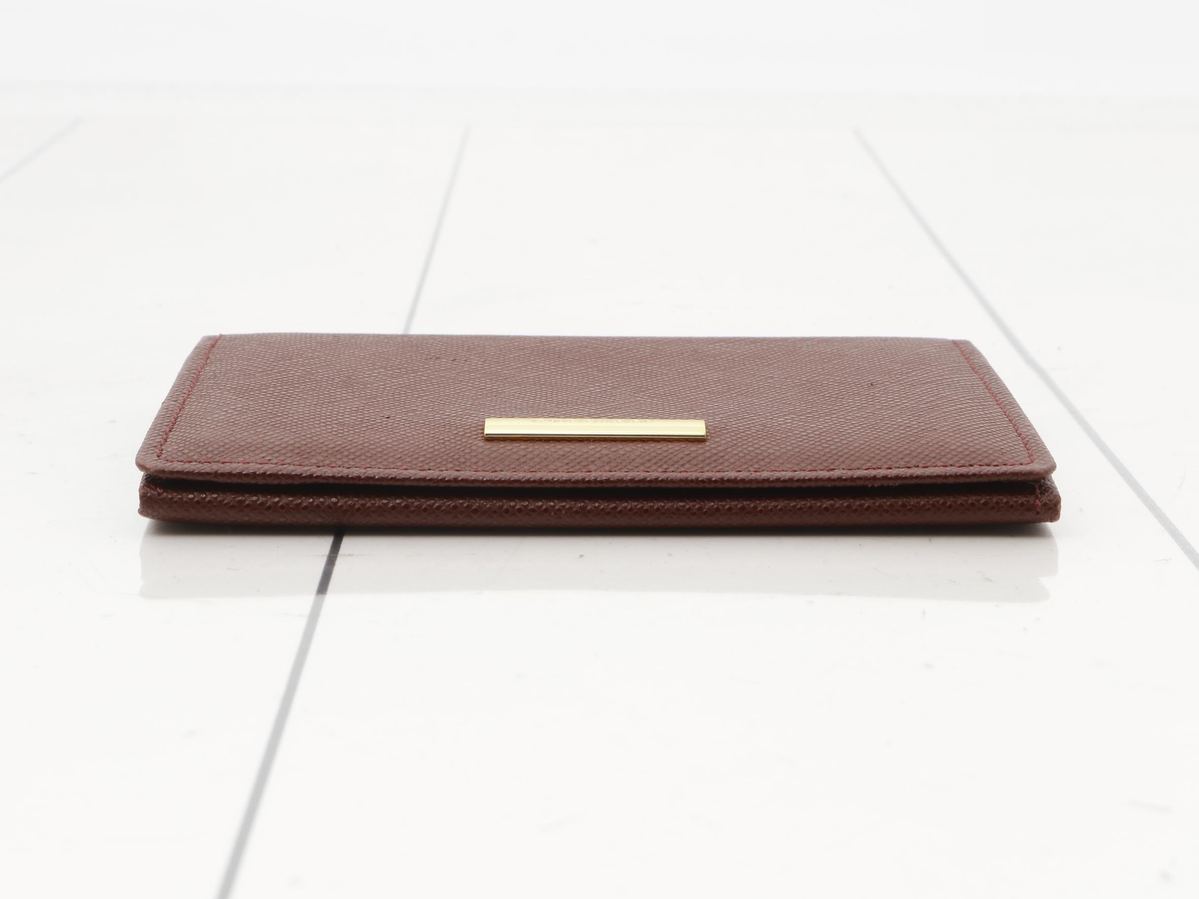 Card case — view 3