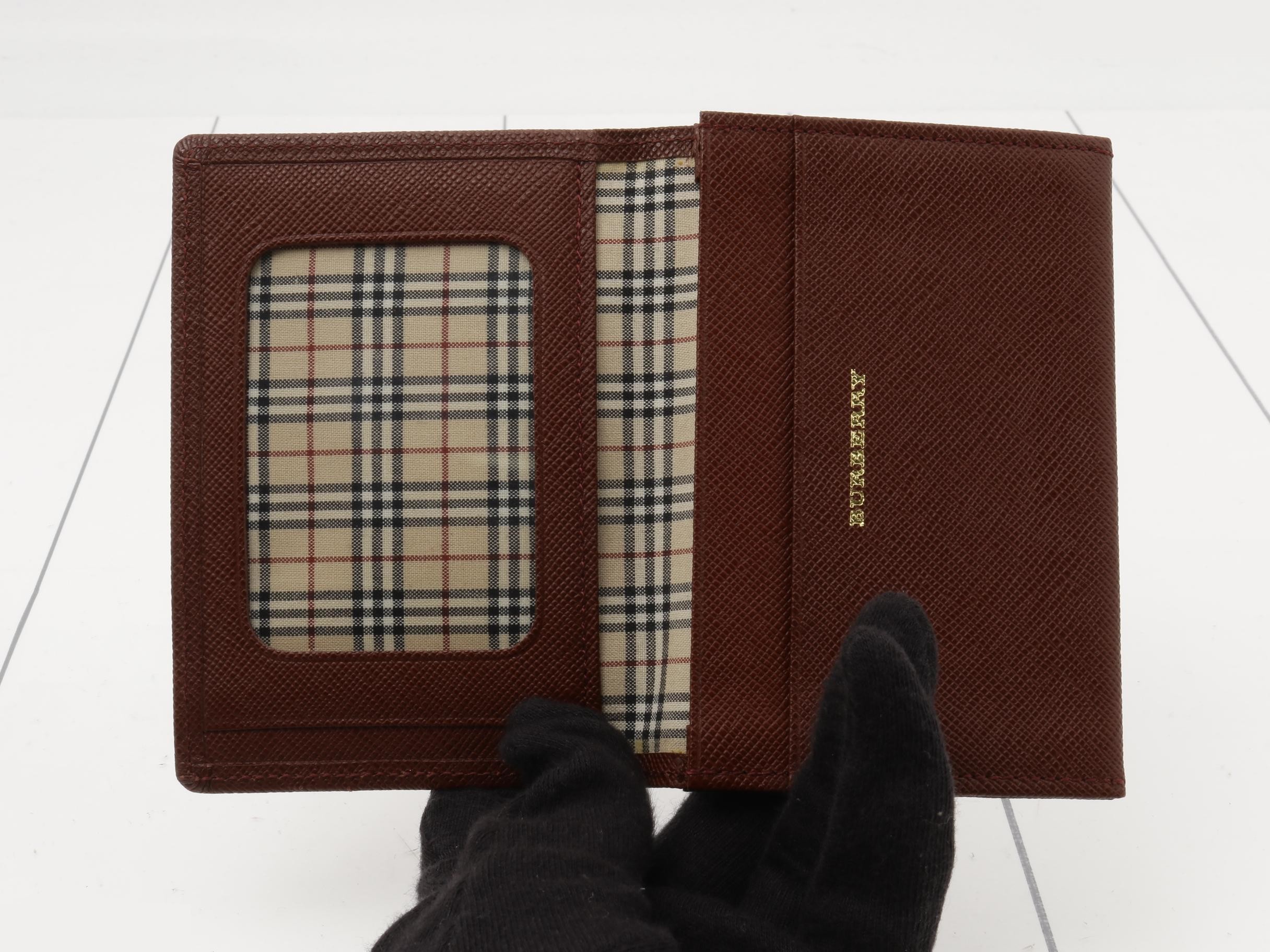 Card case — view 4