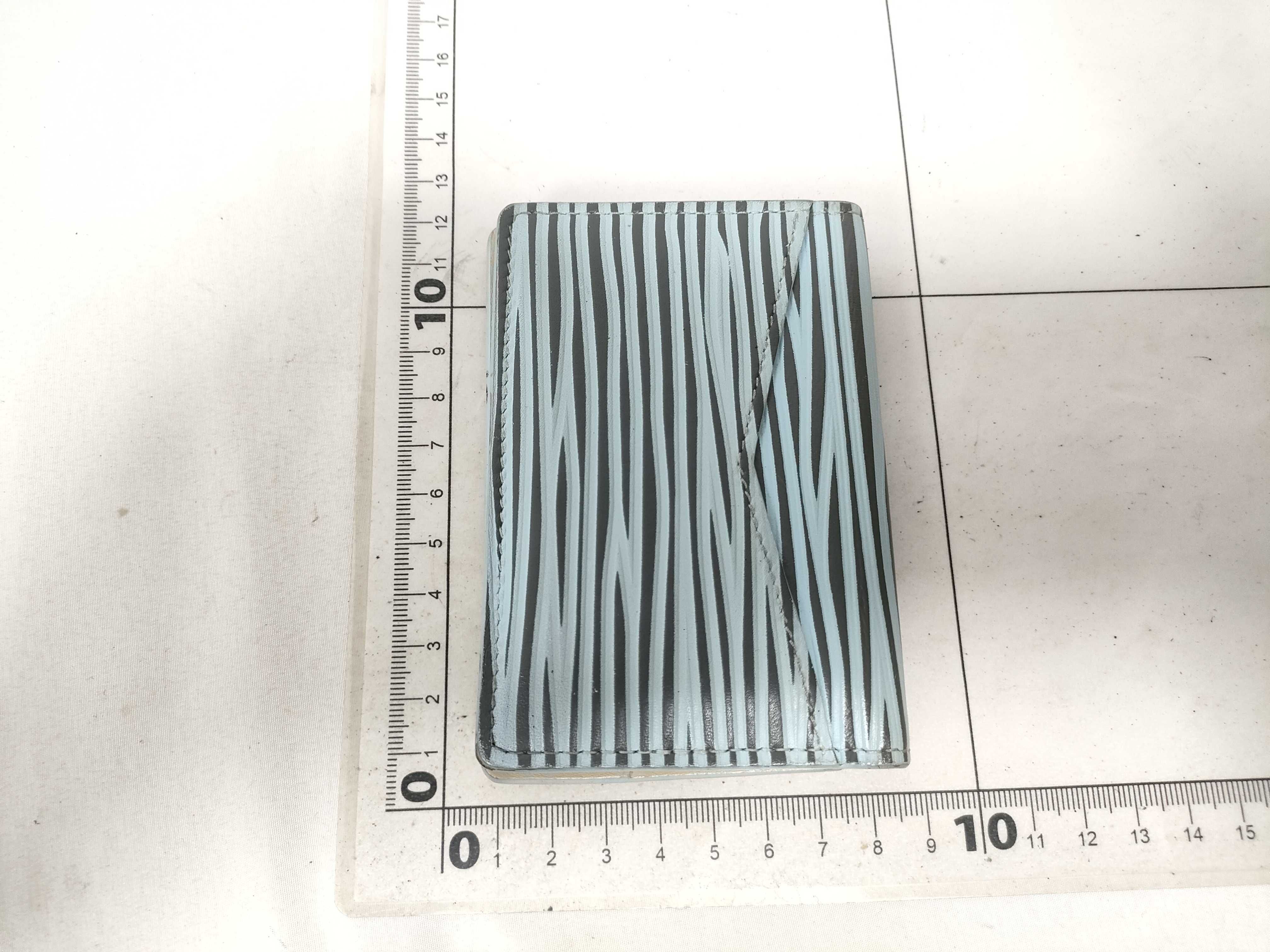 Current Korean Collaboration Epi Card Case Organizer de Poche Card Case — view 2