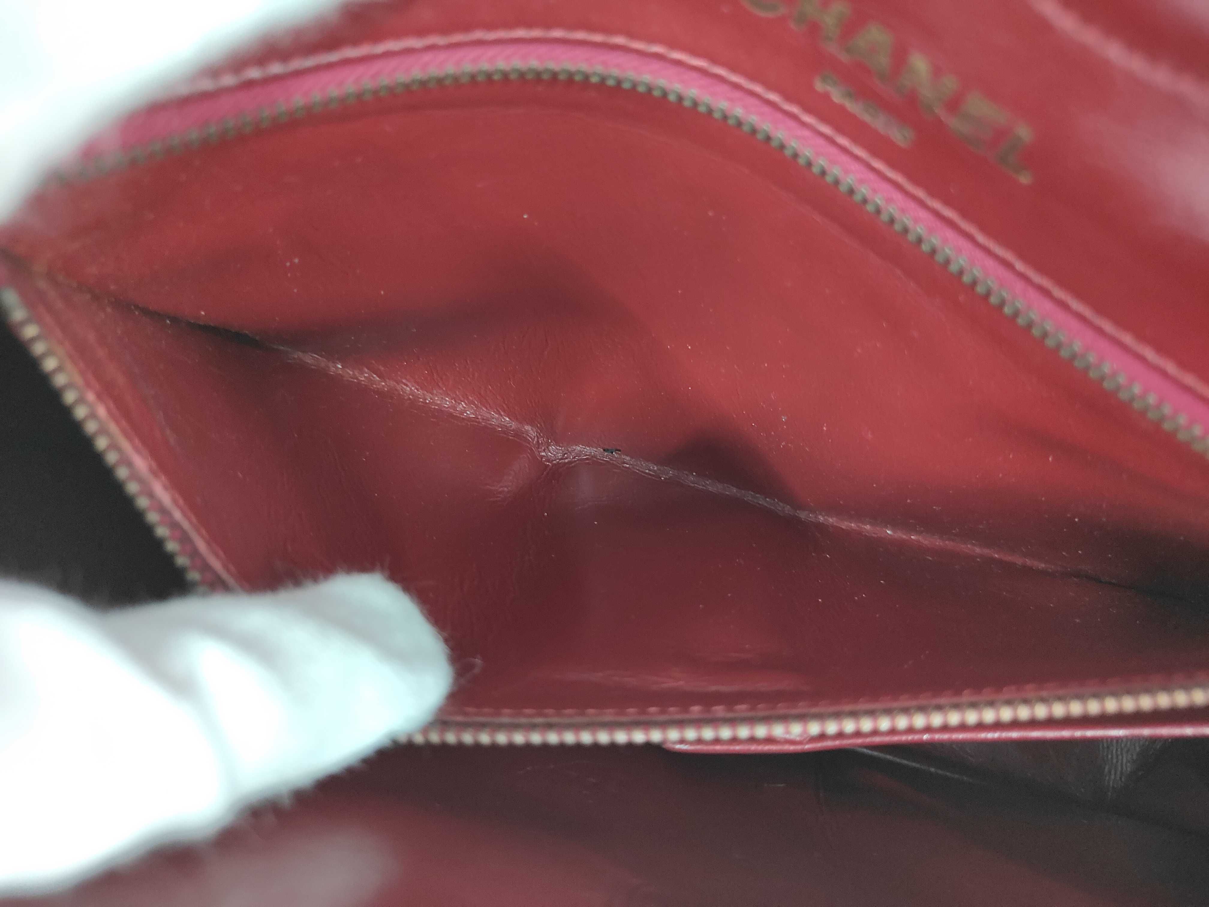 Paris Limited Edition Chain Shoulder Bag — view 11