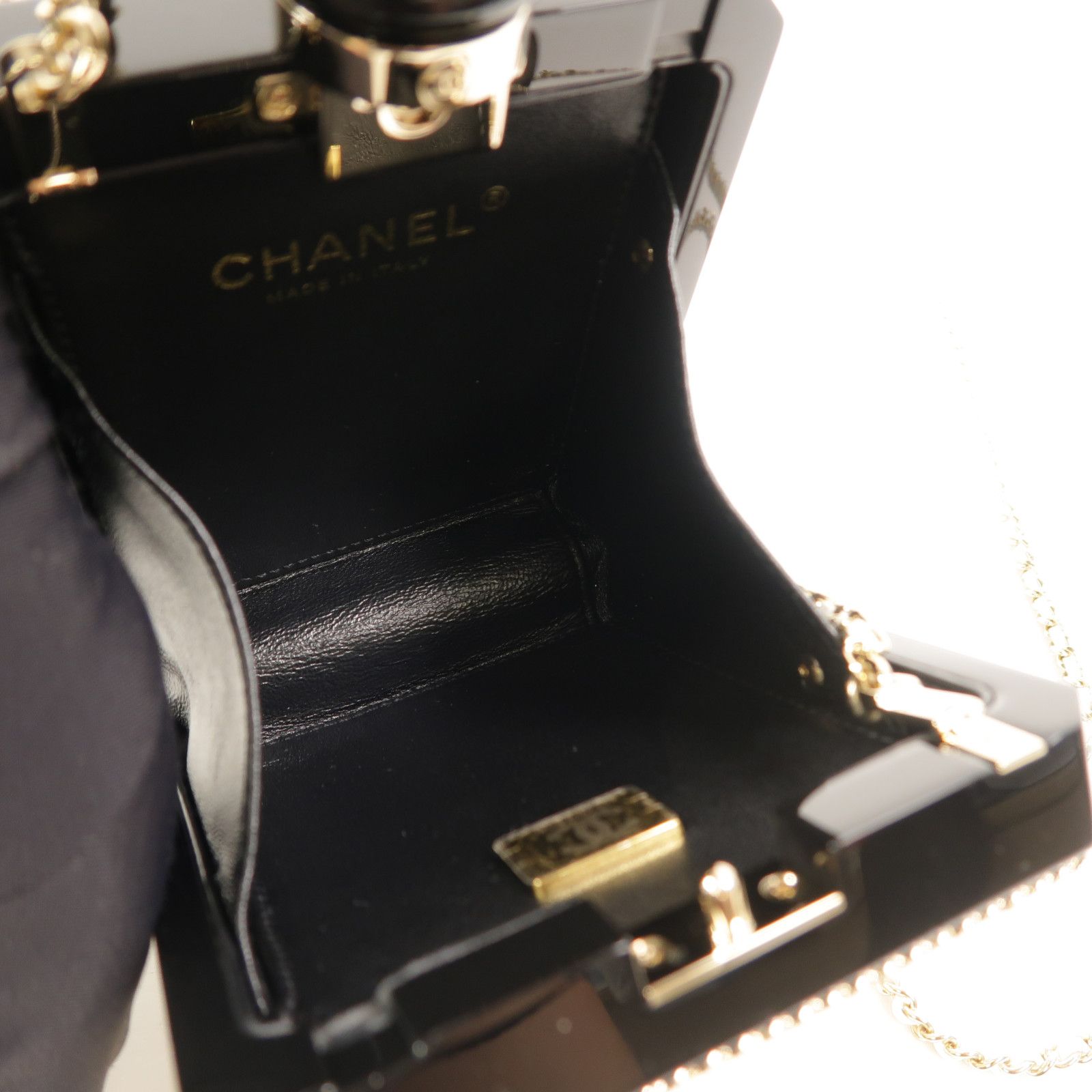 22S Quilted Leather Perfume Bottle Minaudiere — view 5