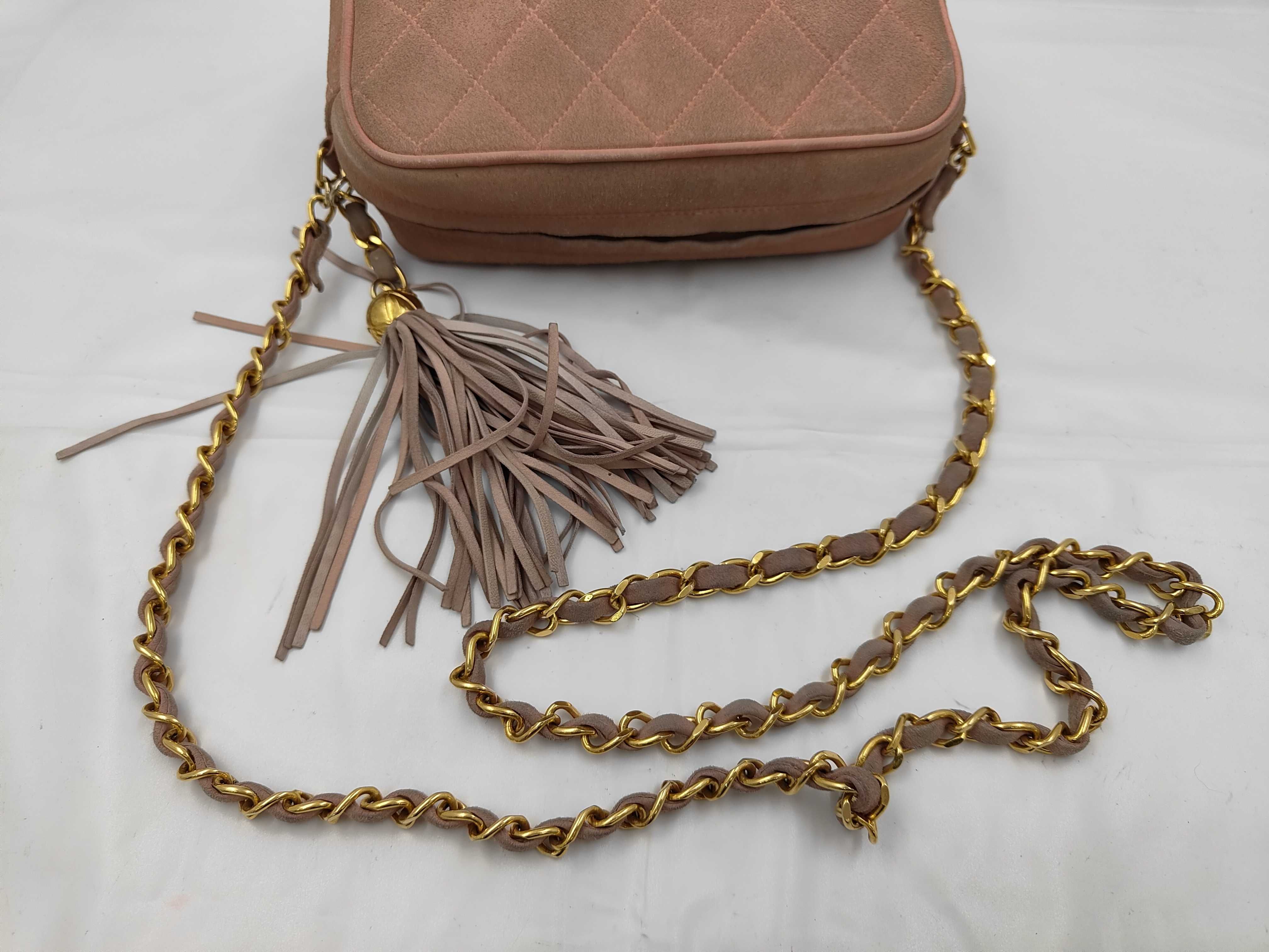 Matelassé Vintage Linen Fringe Chain Shoulder Bag — view 3