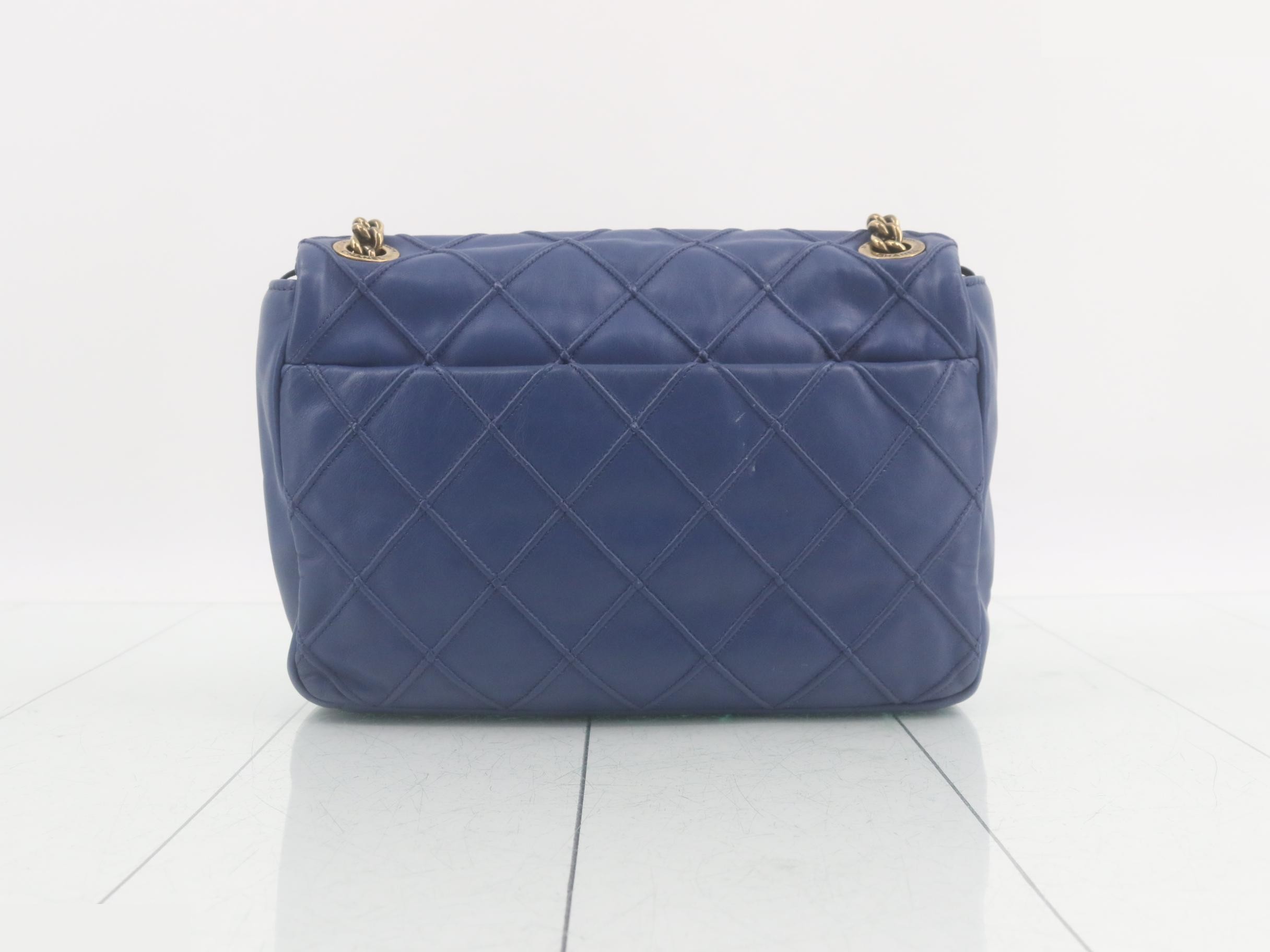 Matelassé 2.55 Small Chain Shoulder Bag, Lambskin, Blue, Series 17 — view 2