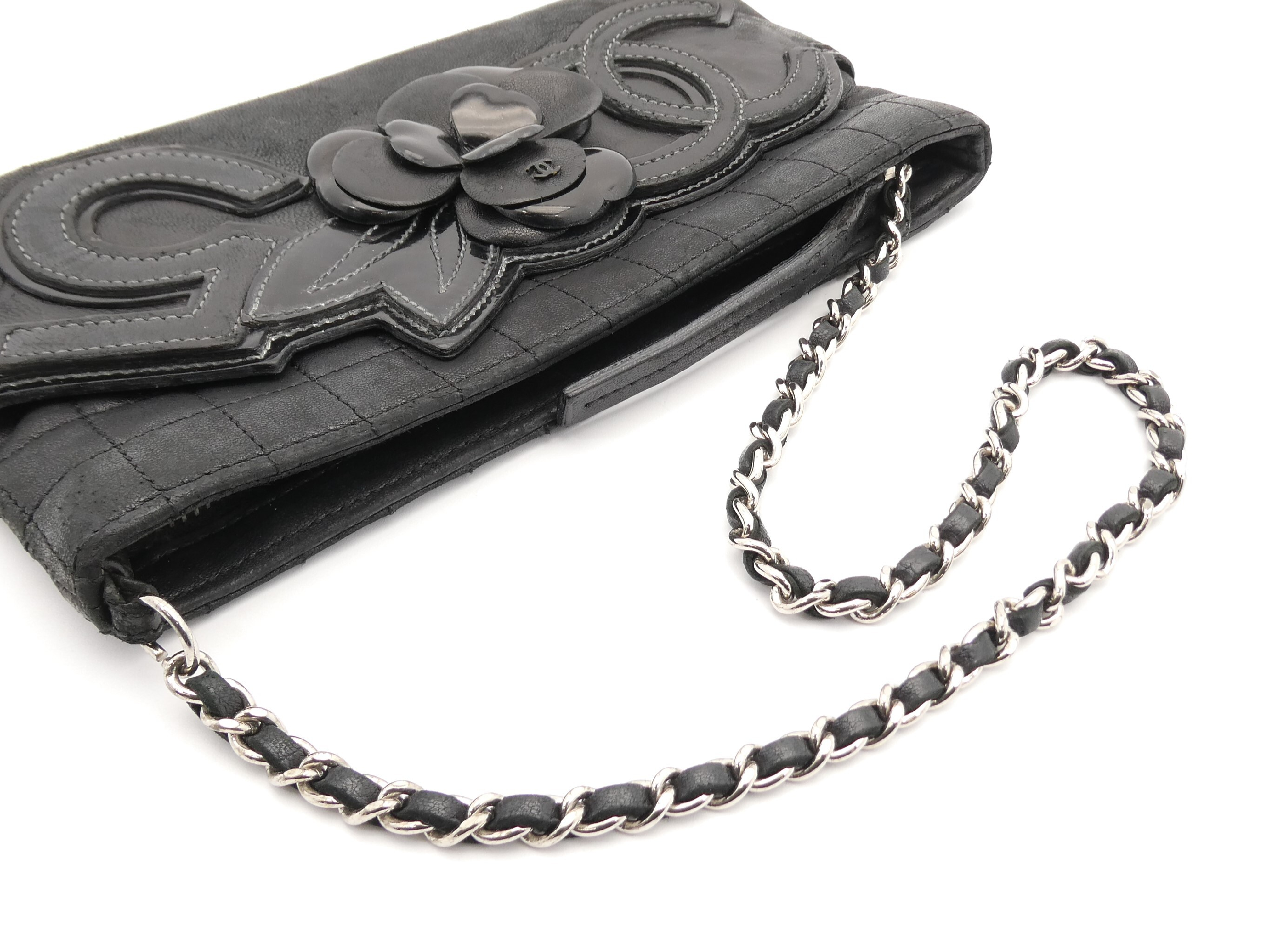 Camellia Chocolate Bar Coco Mark Chain Pouch — view 6