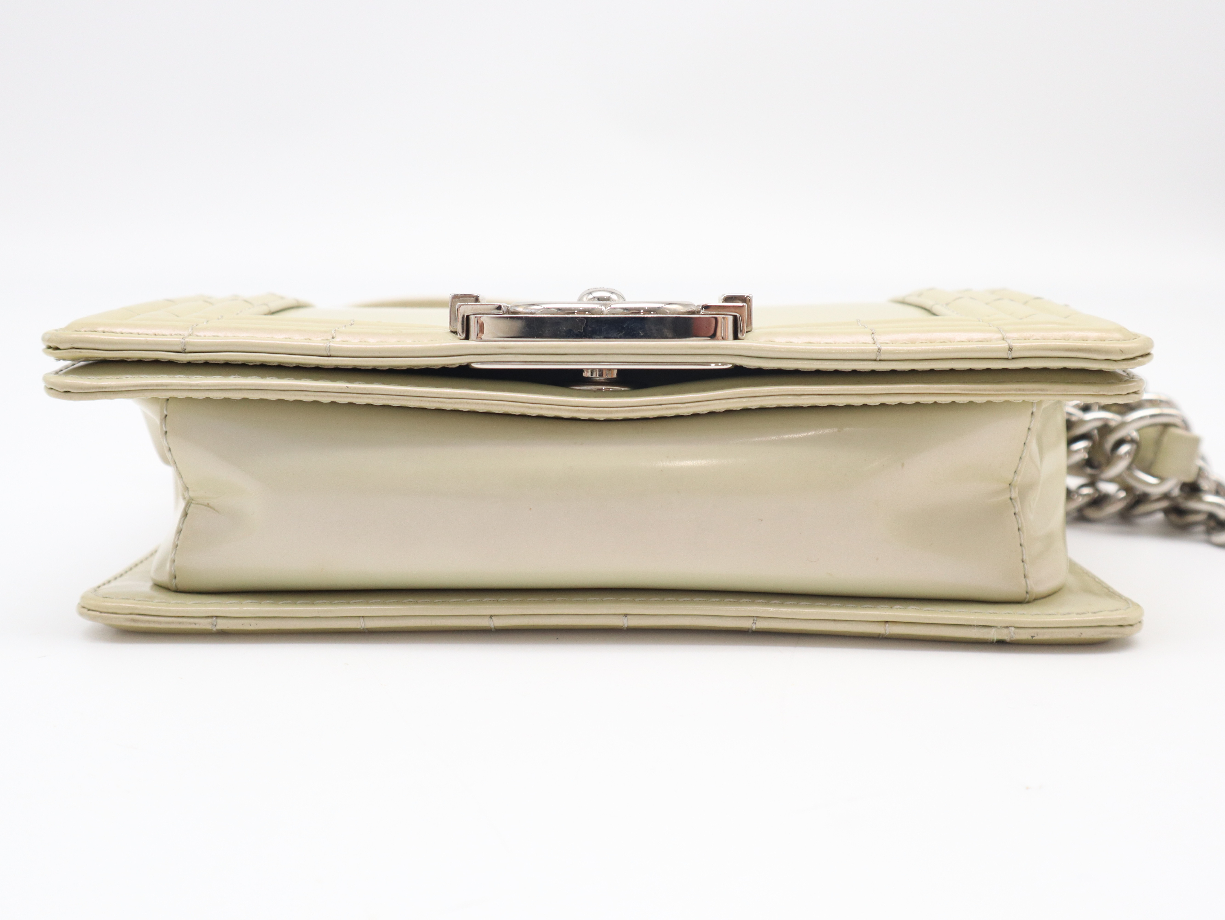 Enamel Leather Boy Chanel 20 Full Flap S Chain Shoulder Bag (Green, Seal 16185908) — view 5