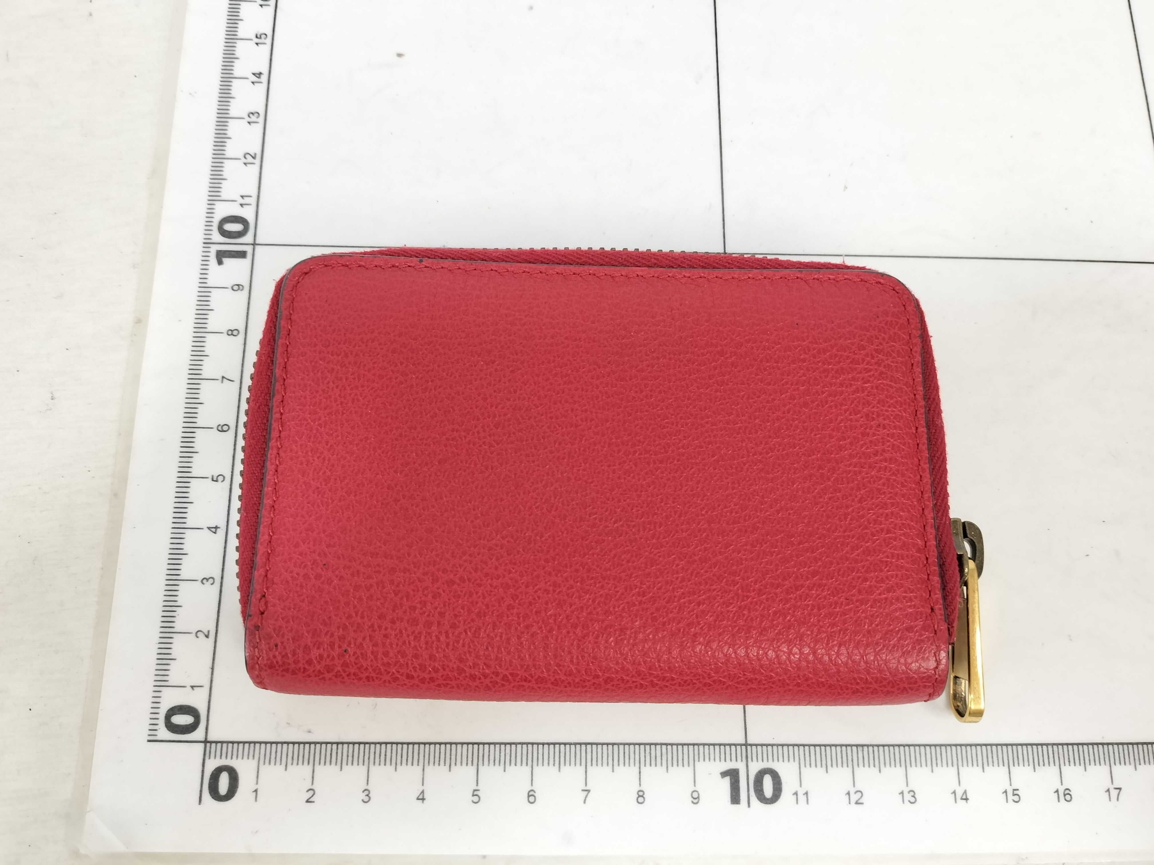 coin case — view 2