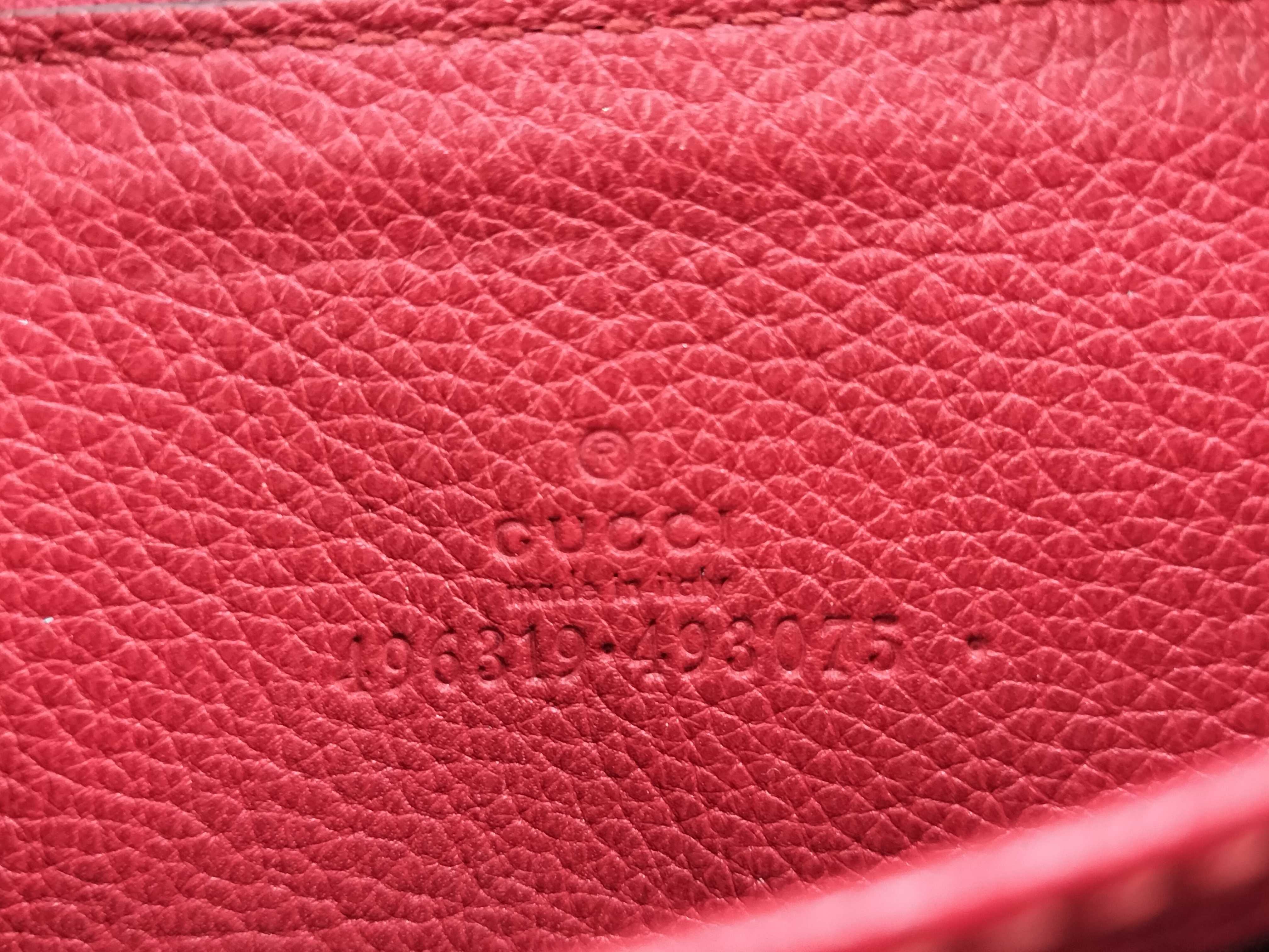 coin case — view 11
