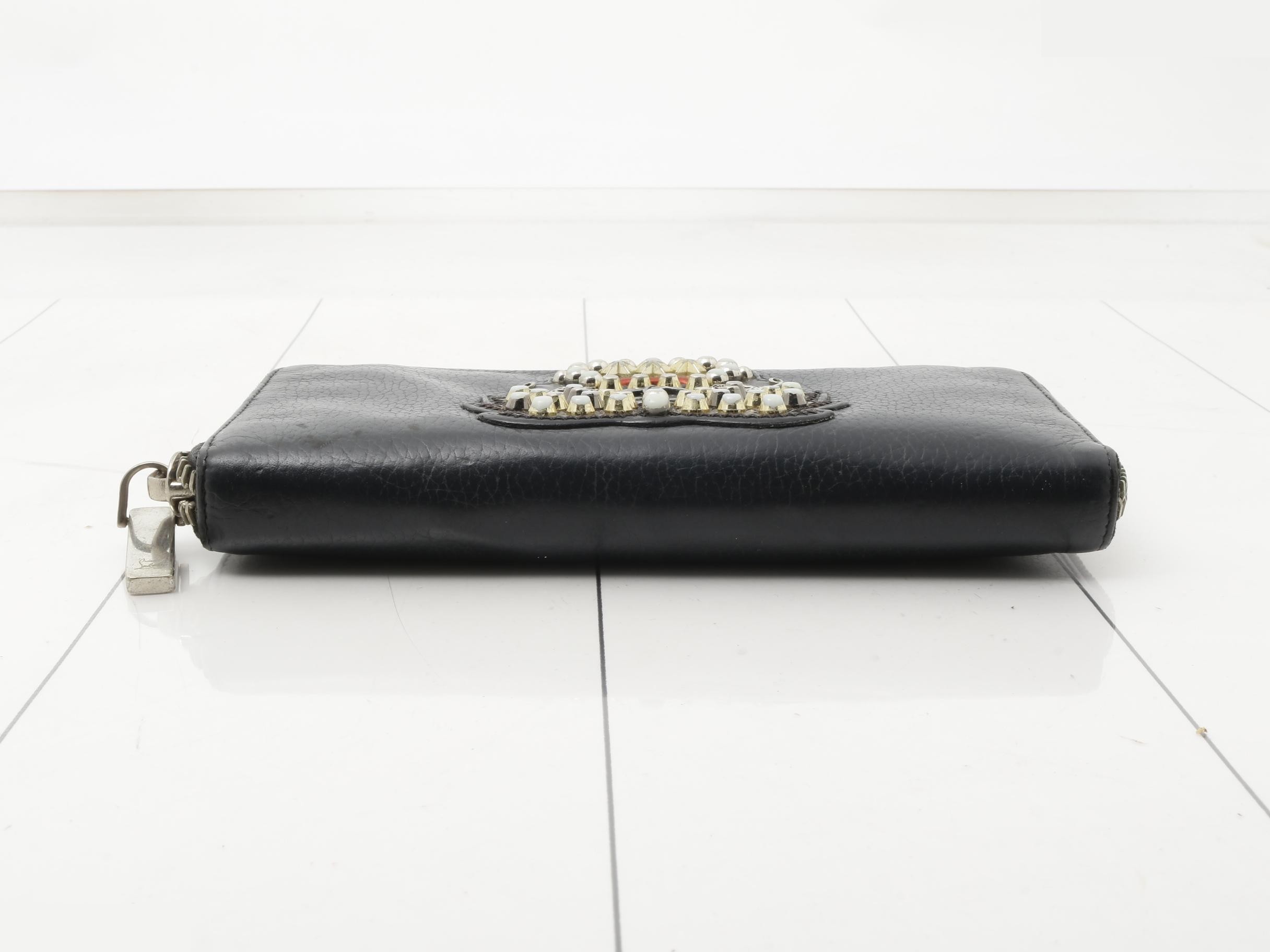 Other lines: Bags and Wallets — view 3