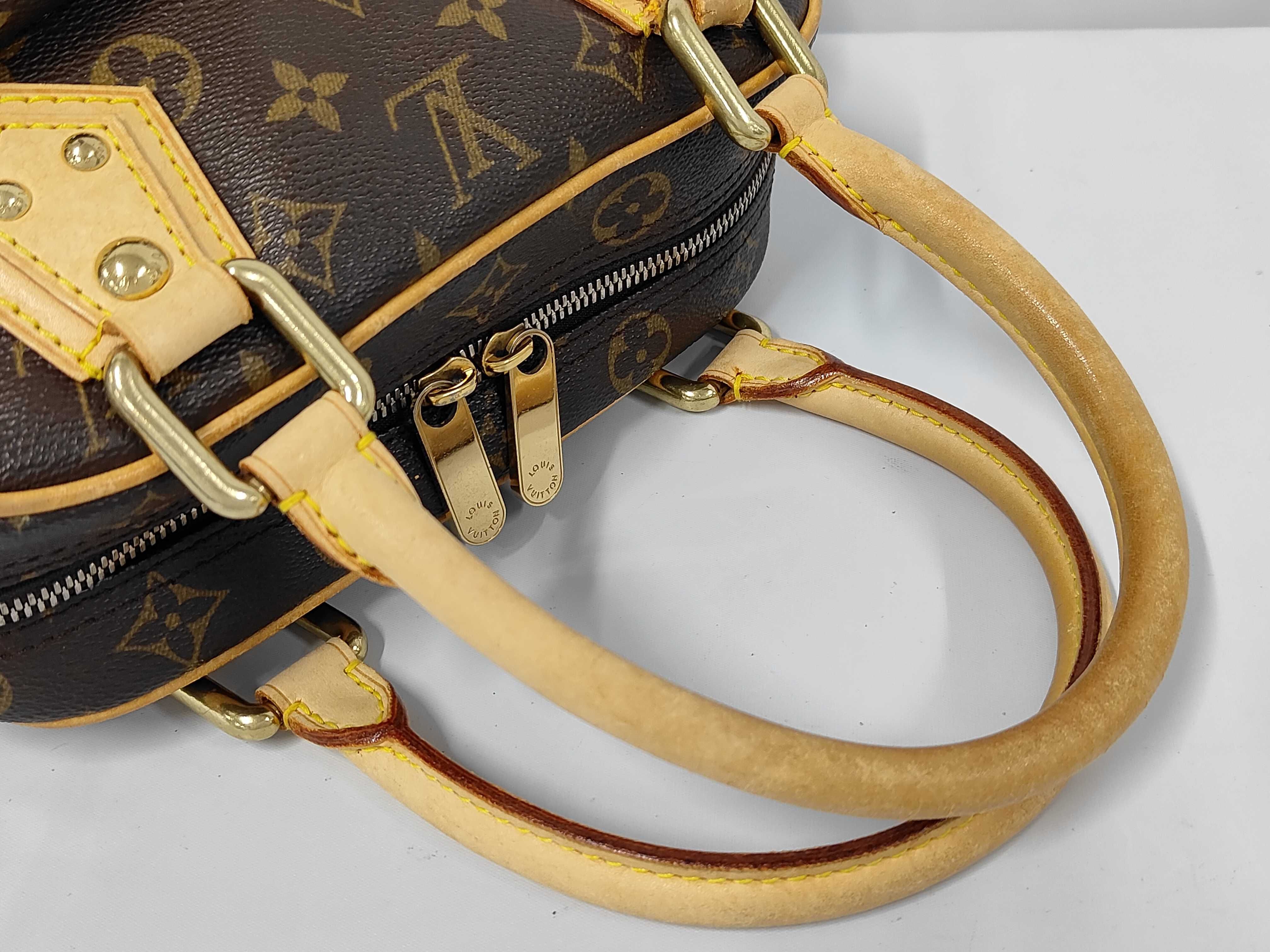 Monogram M40026 Manhattan PM Handbag — view 3