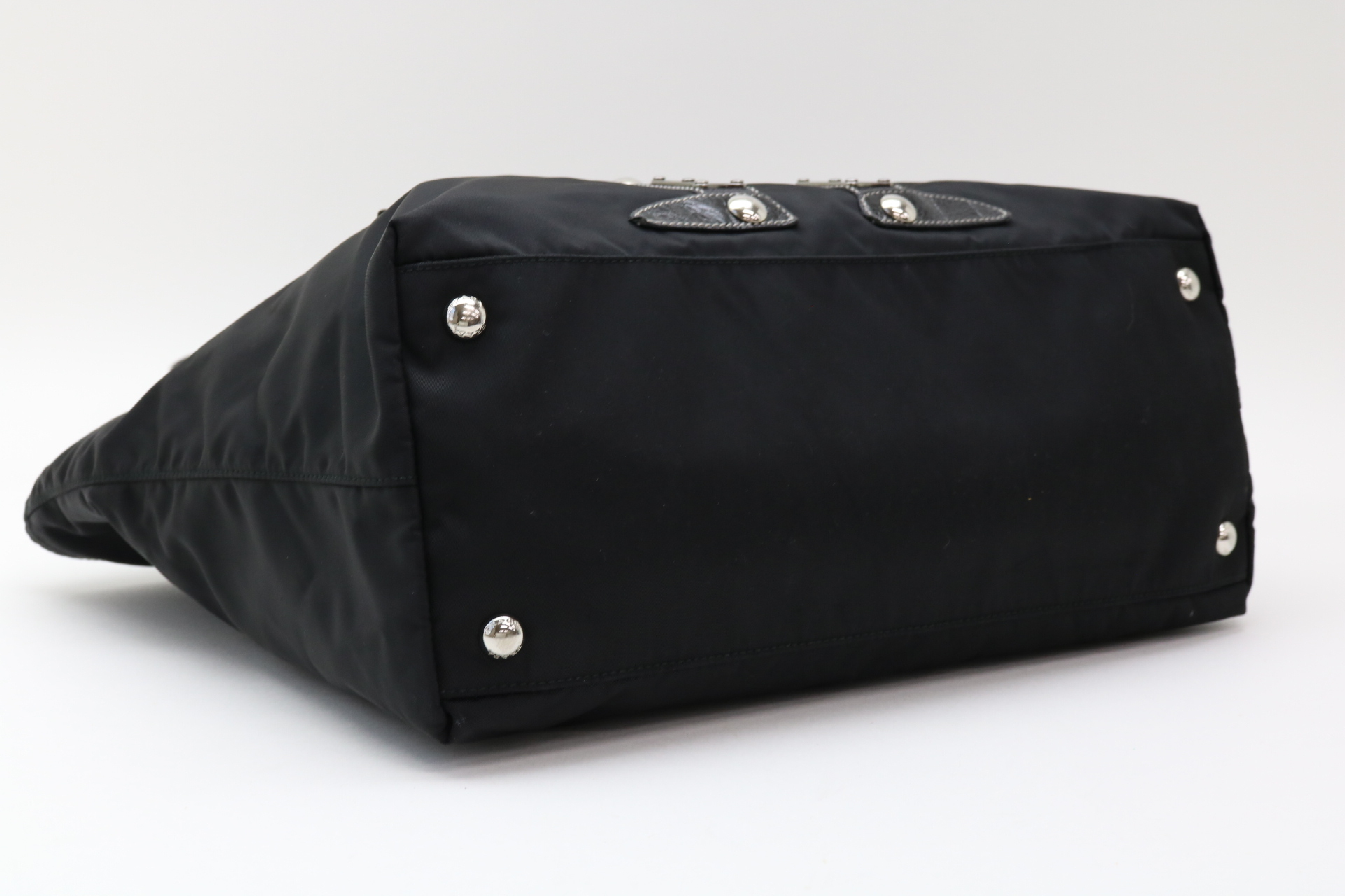 Robot Triangle Logo Nylon Tote Bag — view 5