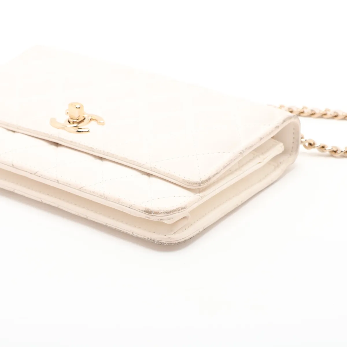 Trendy CC Lambskin Chain Wallet, White with Gold Hardware, LN7T75T4, Random Plate — view 3