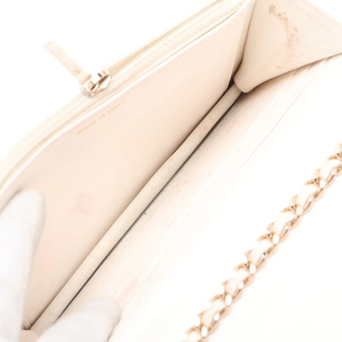 Trendy CC Lambskin Chain Wallet, White with Gold Hardware, LN7T75T4, Random Plate — view 6