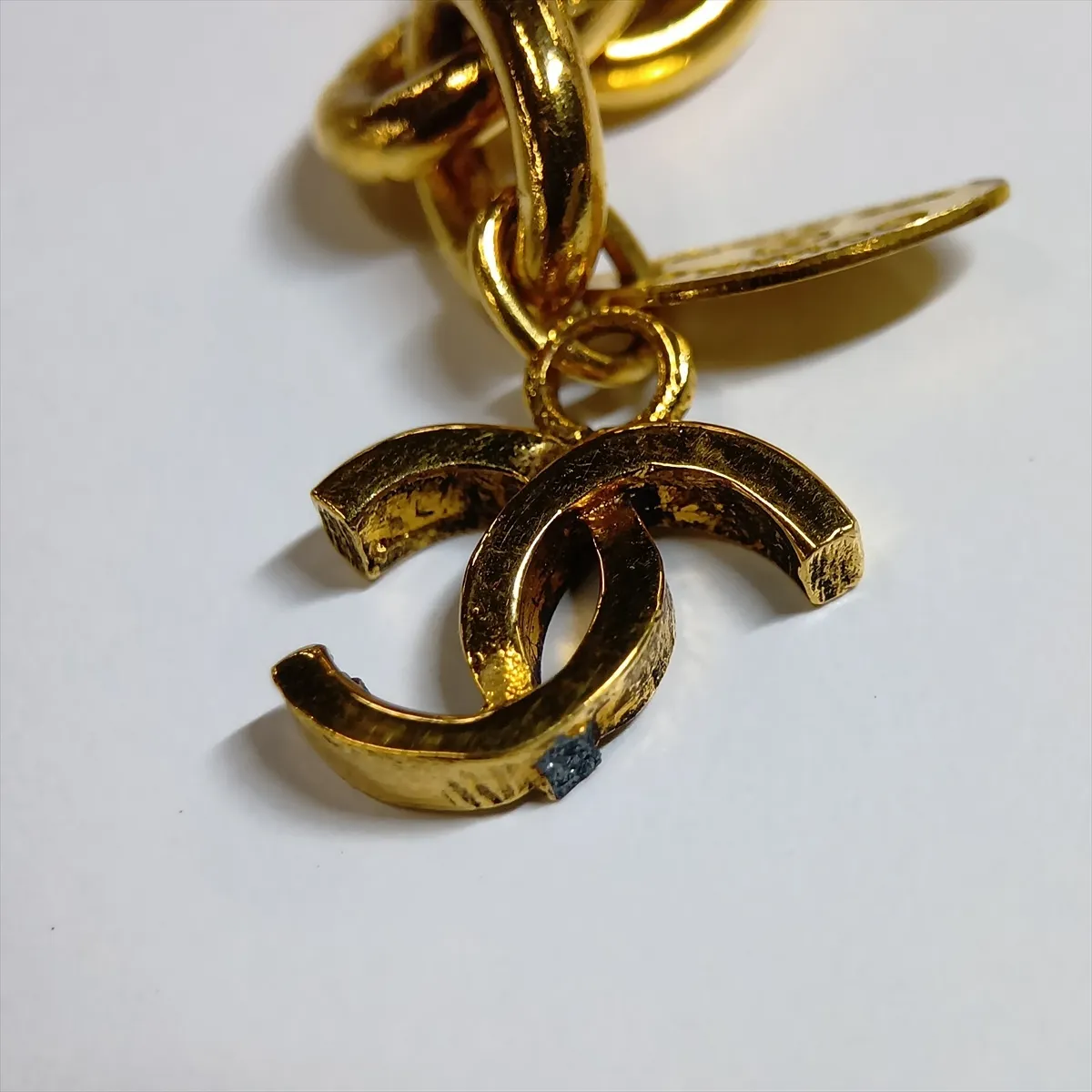 Coco Mark 684 Chain Belt GP Gold. Shows signs of wear including — view 8