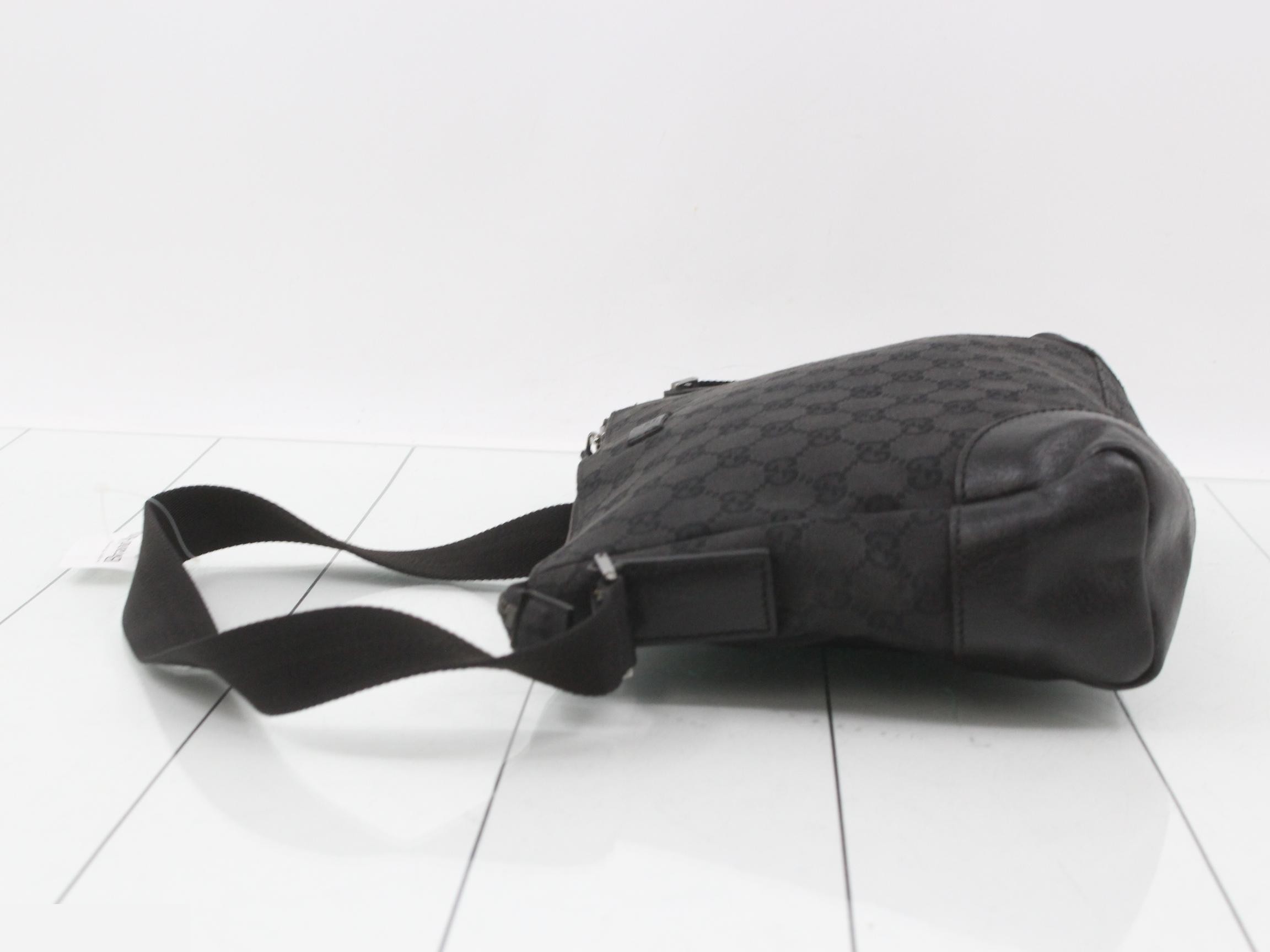 Shoulder bag, GG canvas — view 4