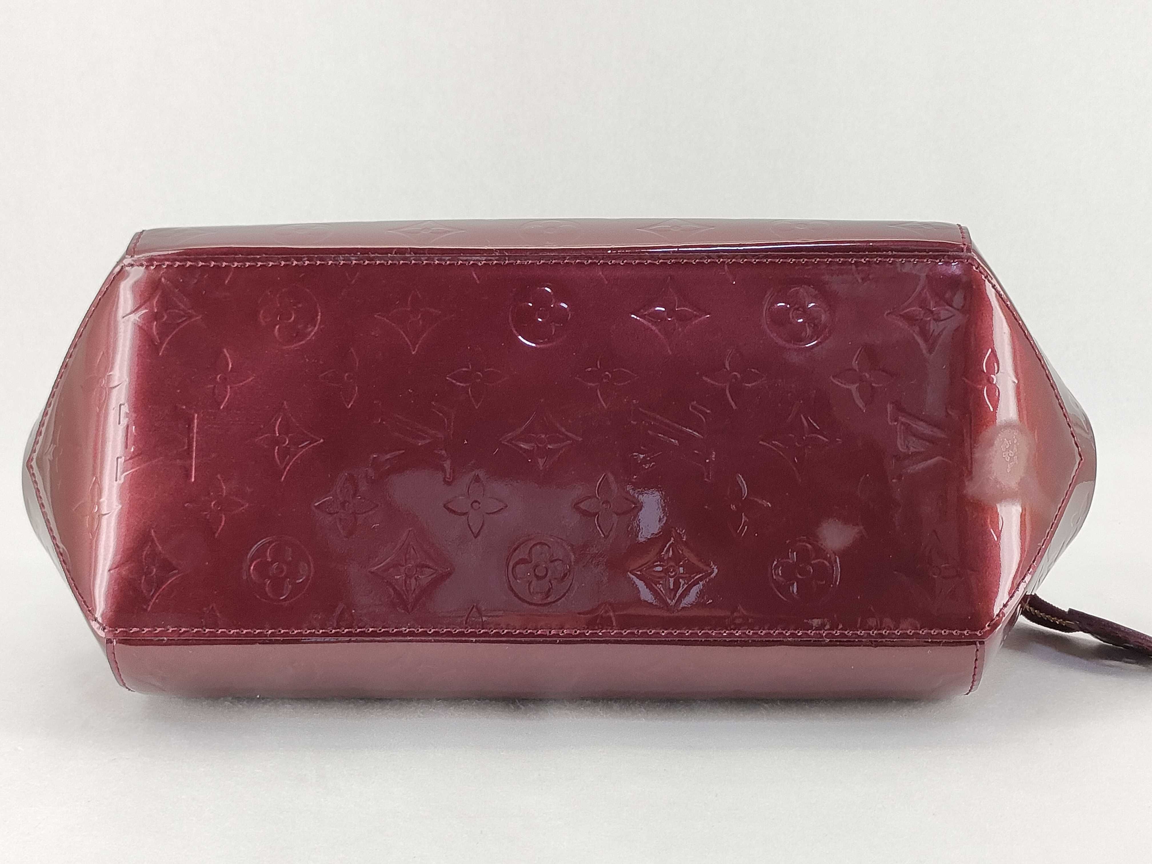 Vernis Sherwood PM M91492 VI0191 Bordeaux Handbag — view 8