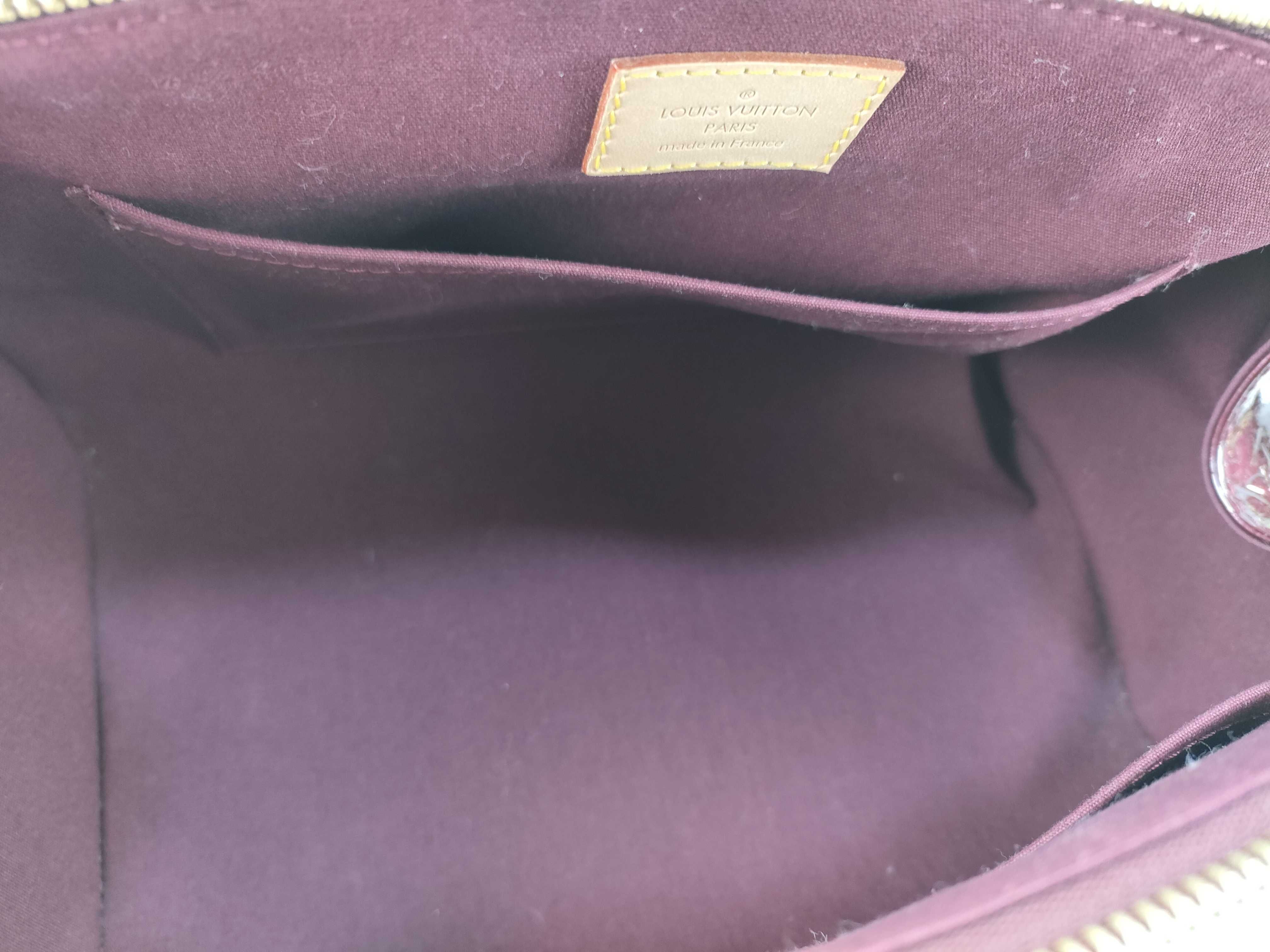 Vernis Sherwood PM M91492 VI0191 Bordeaux Handbag — view 10