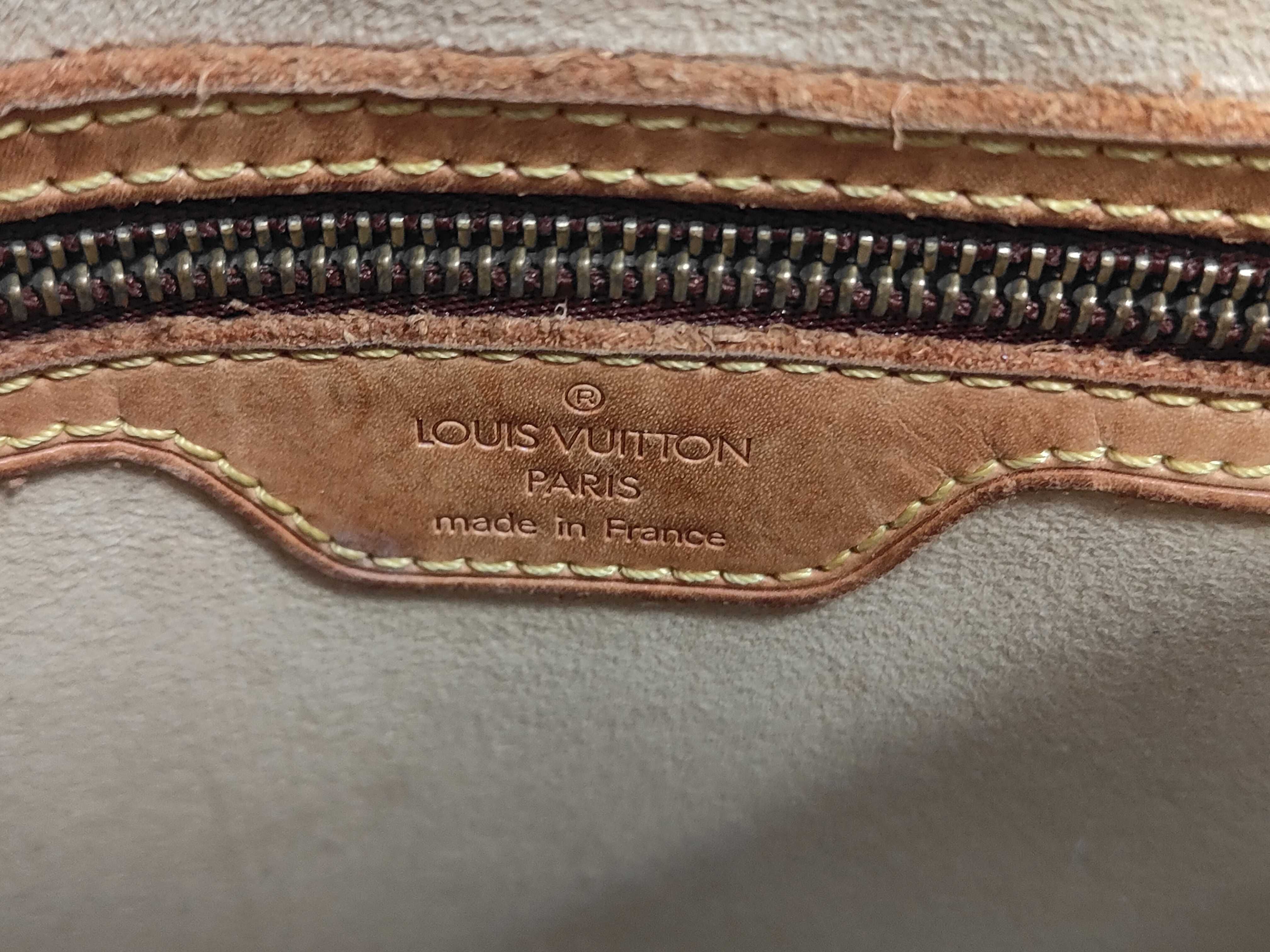 Monogram Looping MM Handbag — view 11