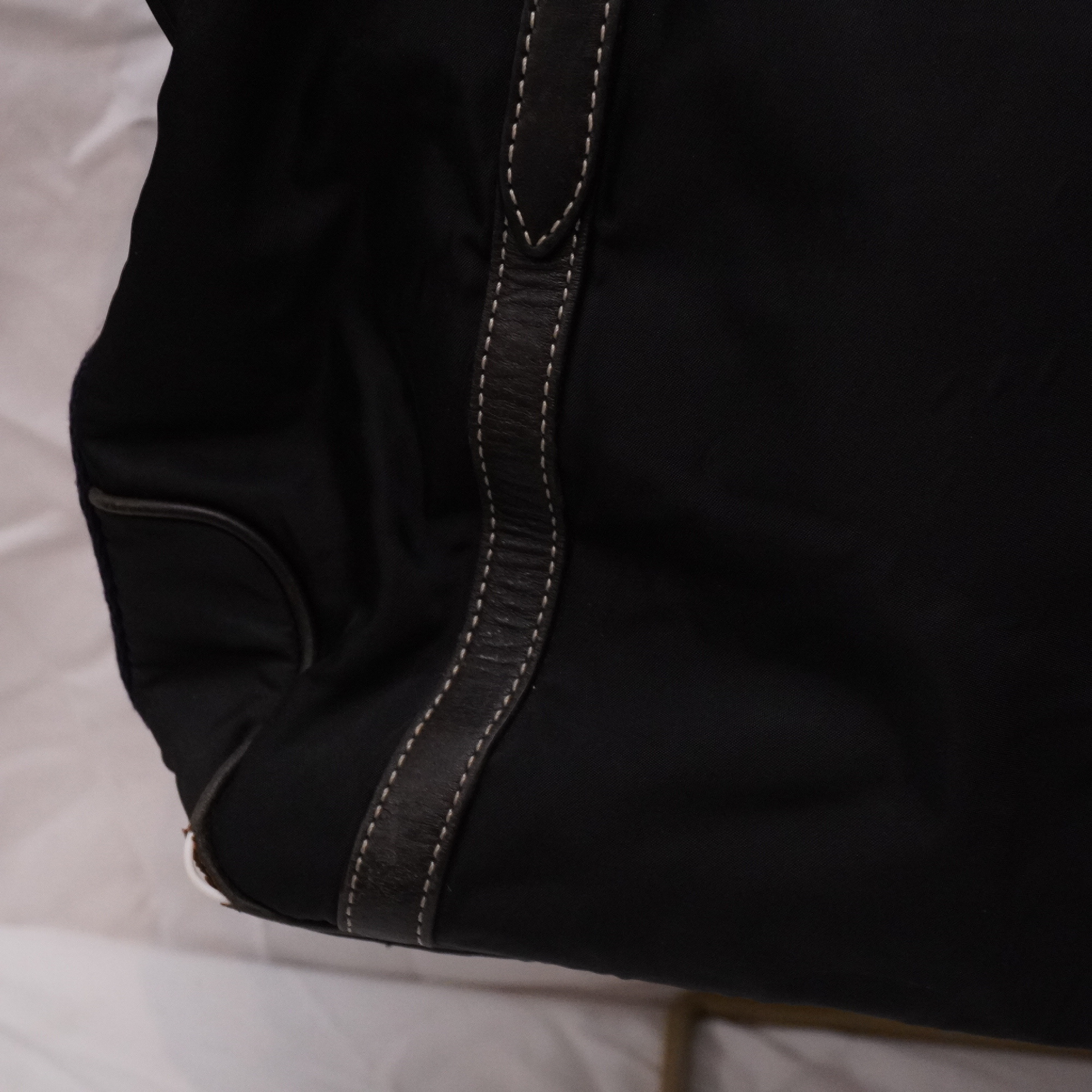 BLUE LABEL Tote Bag — view 4