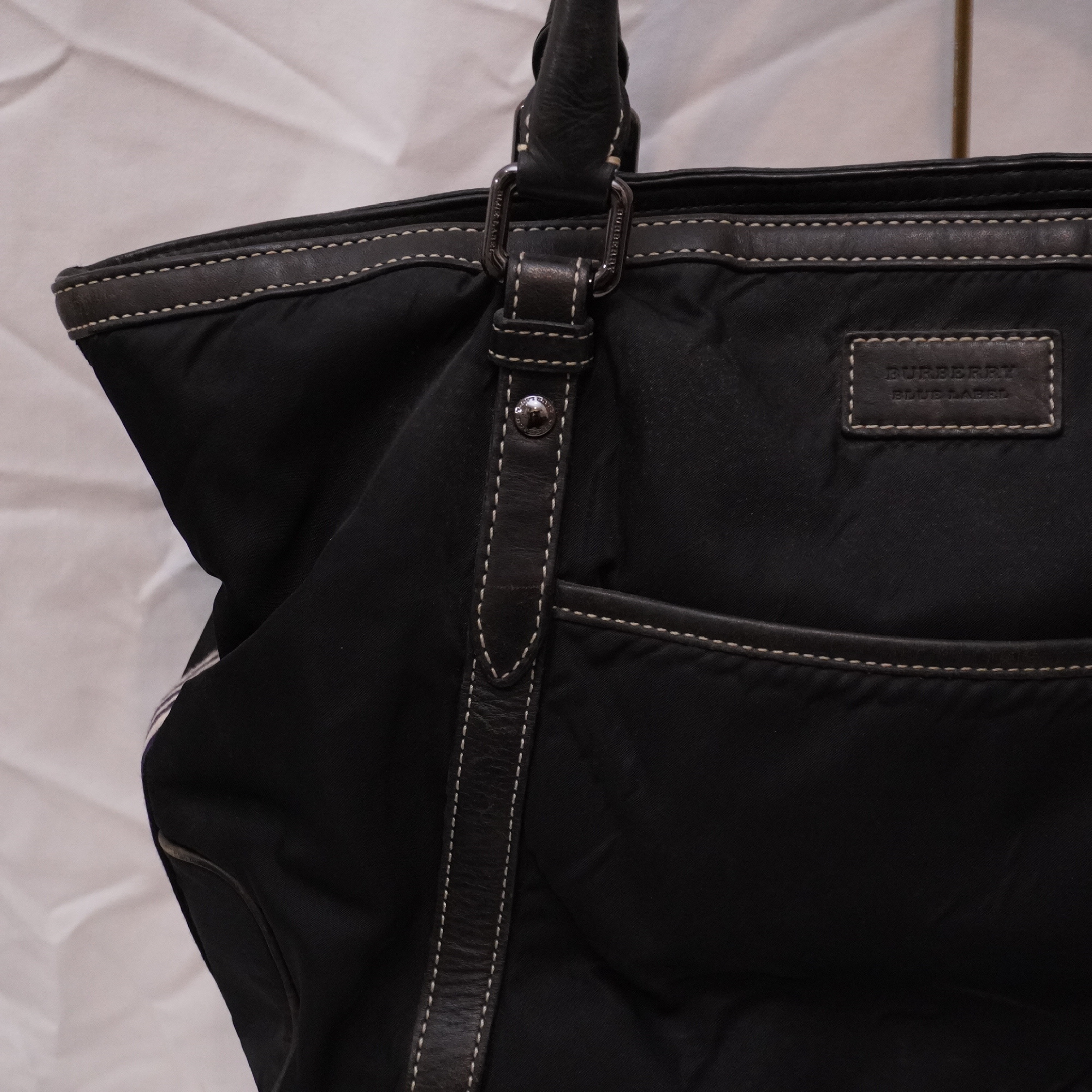 BLUE LABEL Tote Bag — view 8