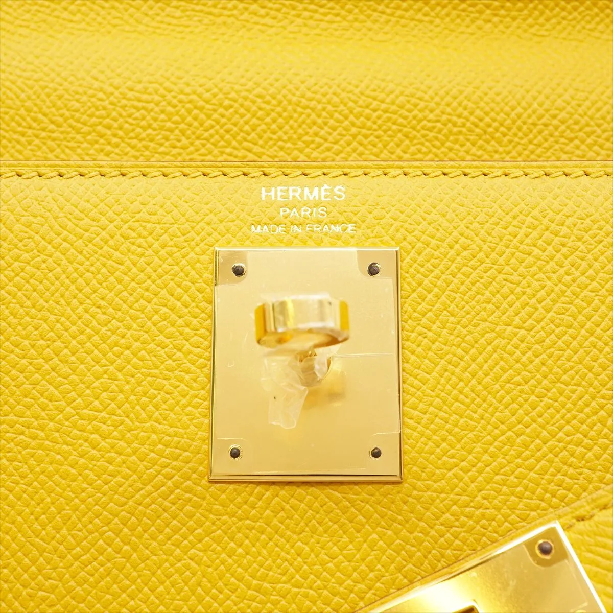 Kelly 28 Serie Vaux Epson Jaune Ambre Gold hardware C:2018 Storage bag included Strap unopened — view 11