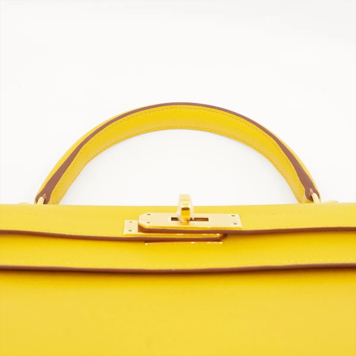 Kelly 28 Serie Vaux Epson Jaune Ambre Gold hardware C:2018 Storage bag included Strap unopened — view 6
