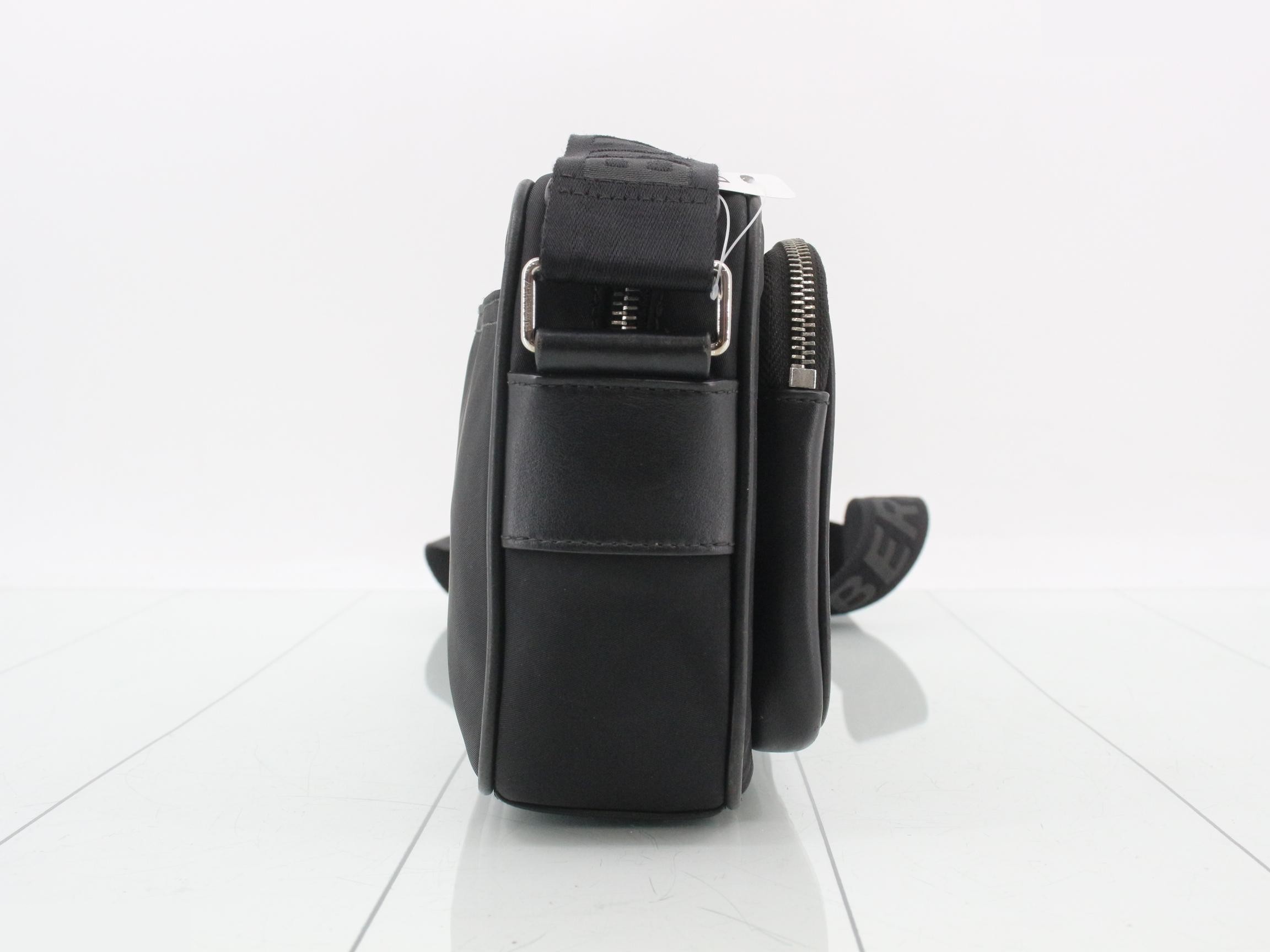 Shoulder bag — view 4