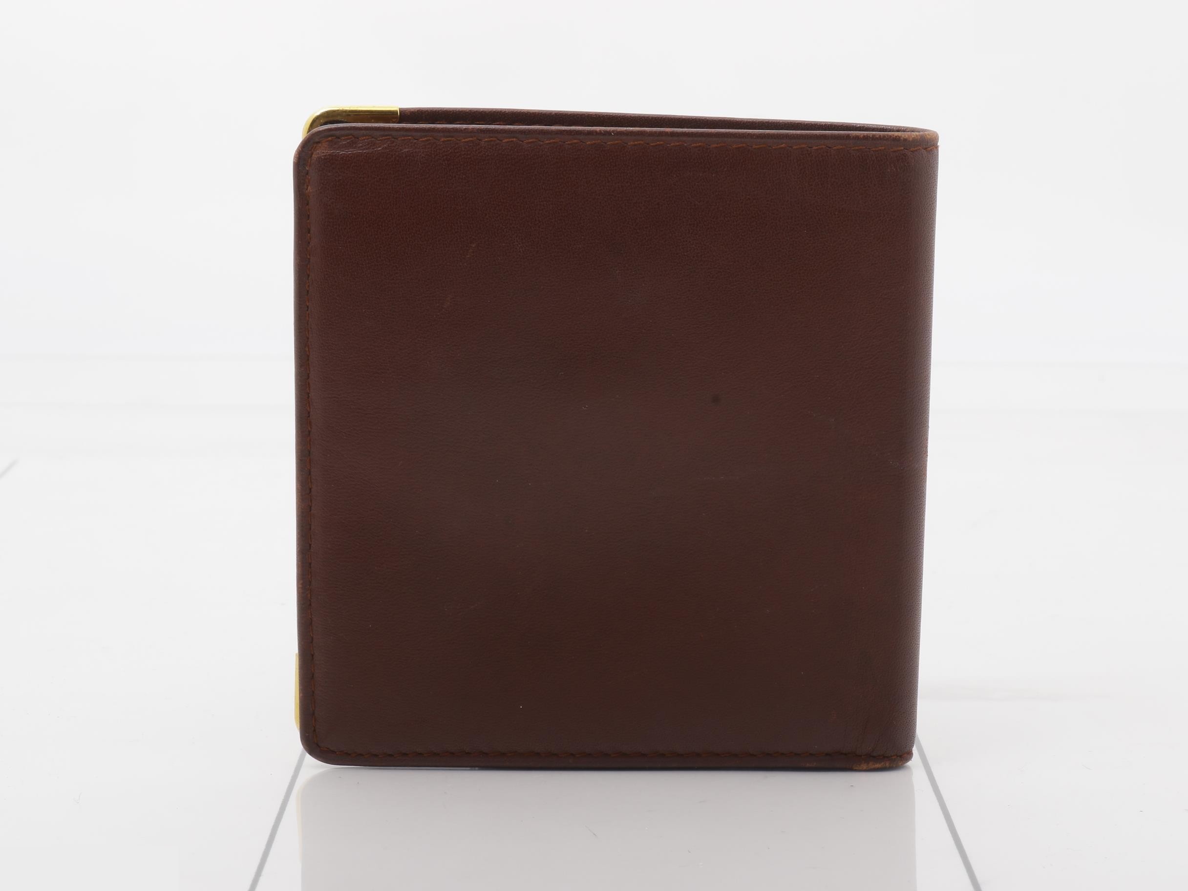 wallet — view 2