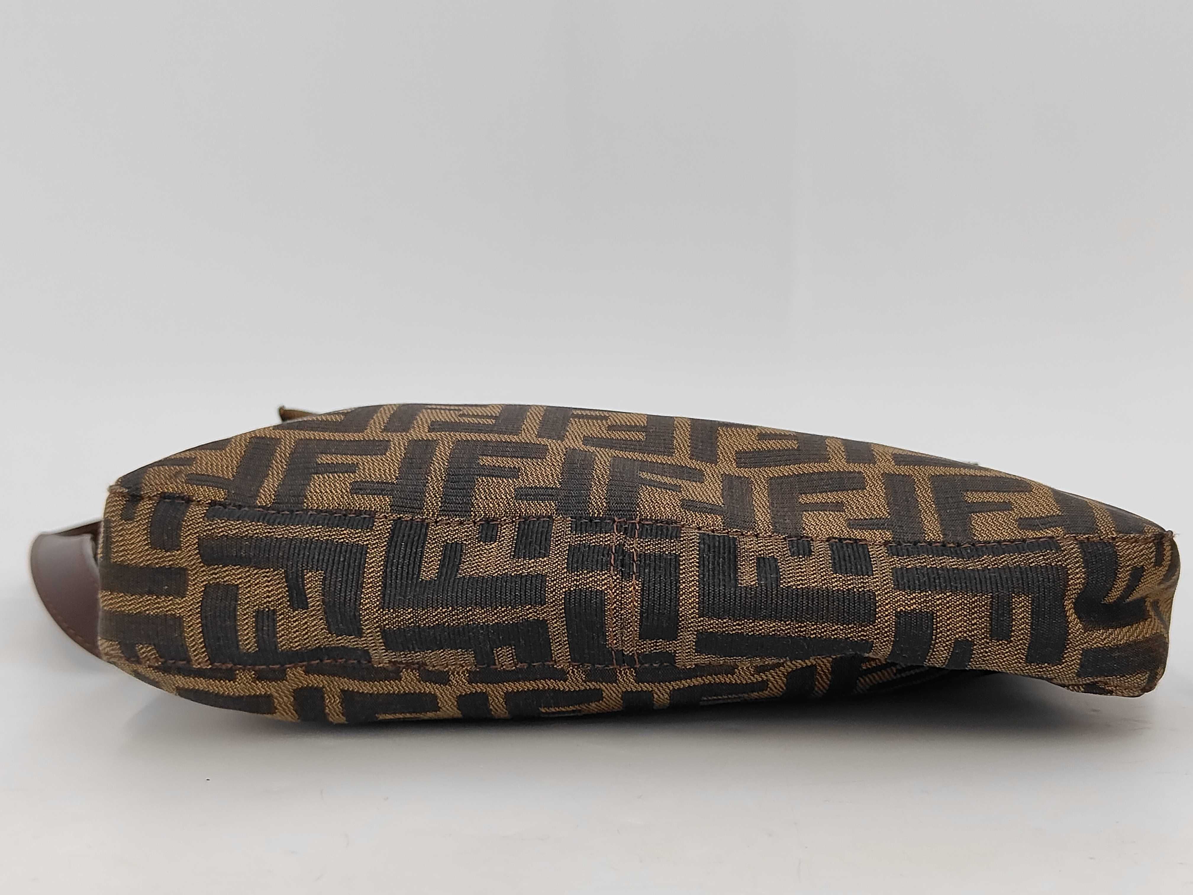 Zucca pattern one-shoulder bag, brown canvas and leather shoulder bag. — view 4