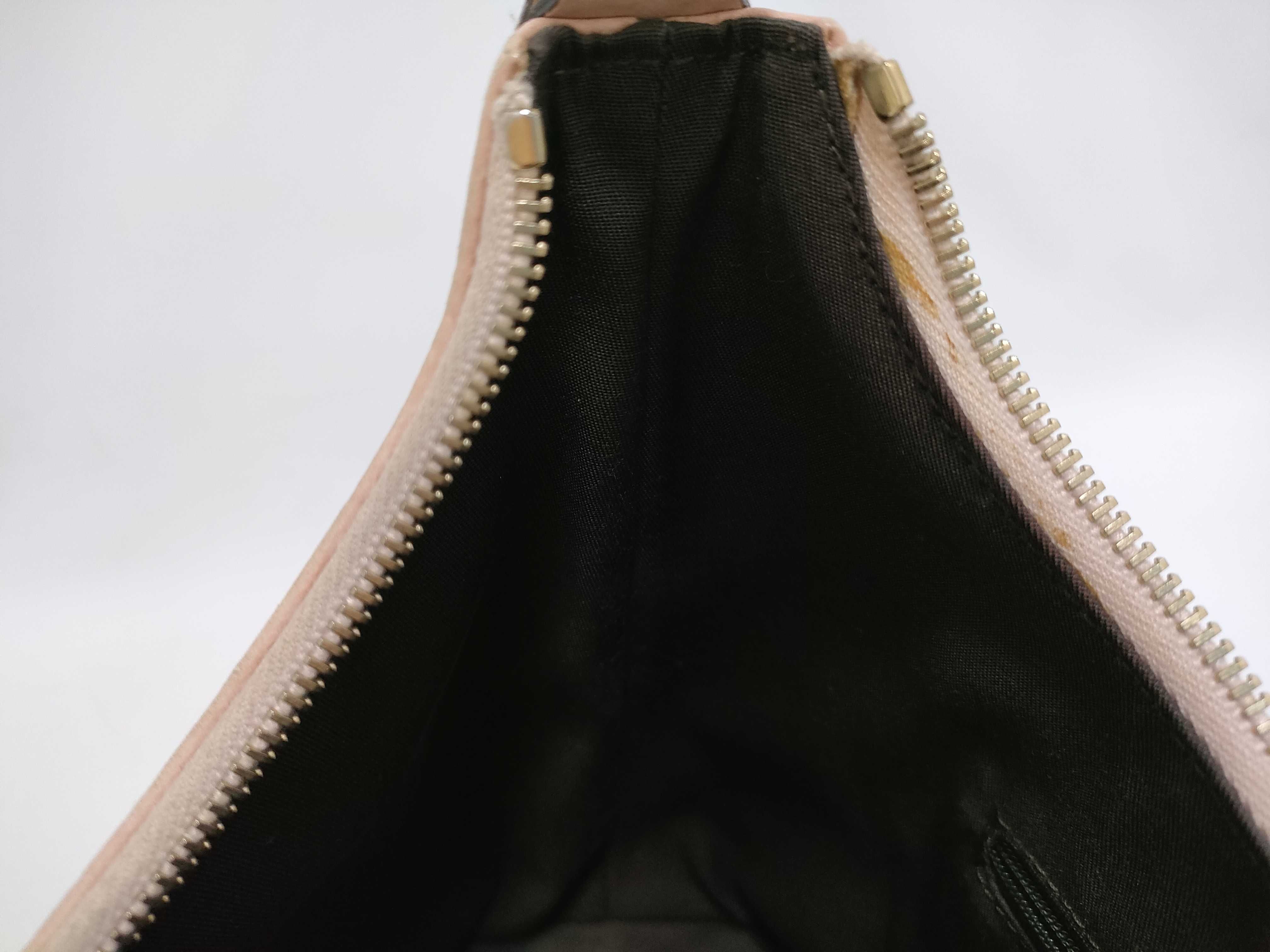 GG Guccissima Shoulder Bag — view 9