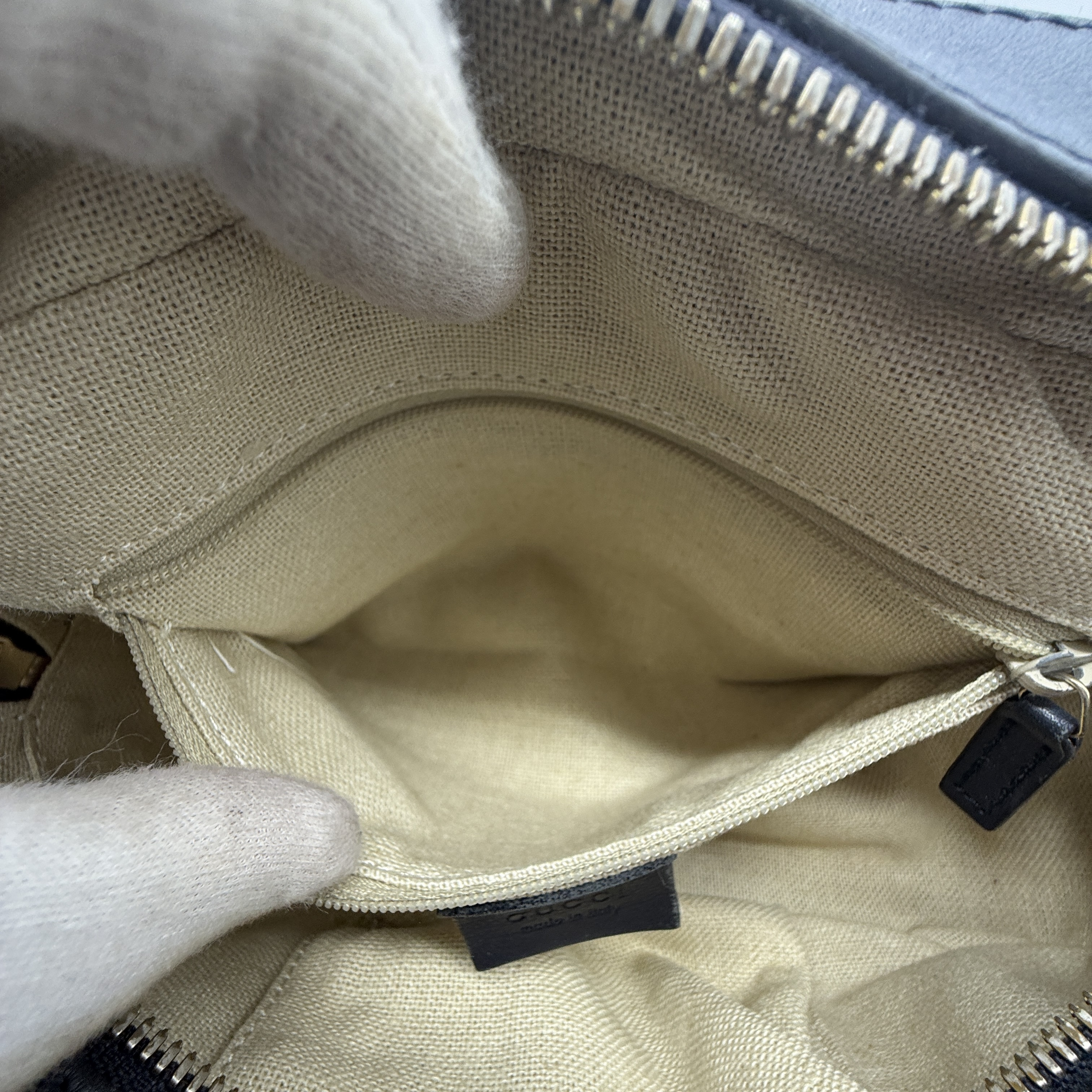 Guccissima Leather 2-Way Shoulder Bag — view 15