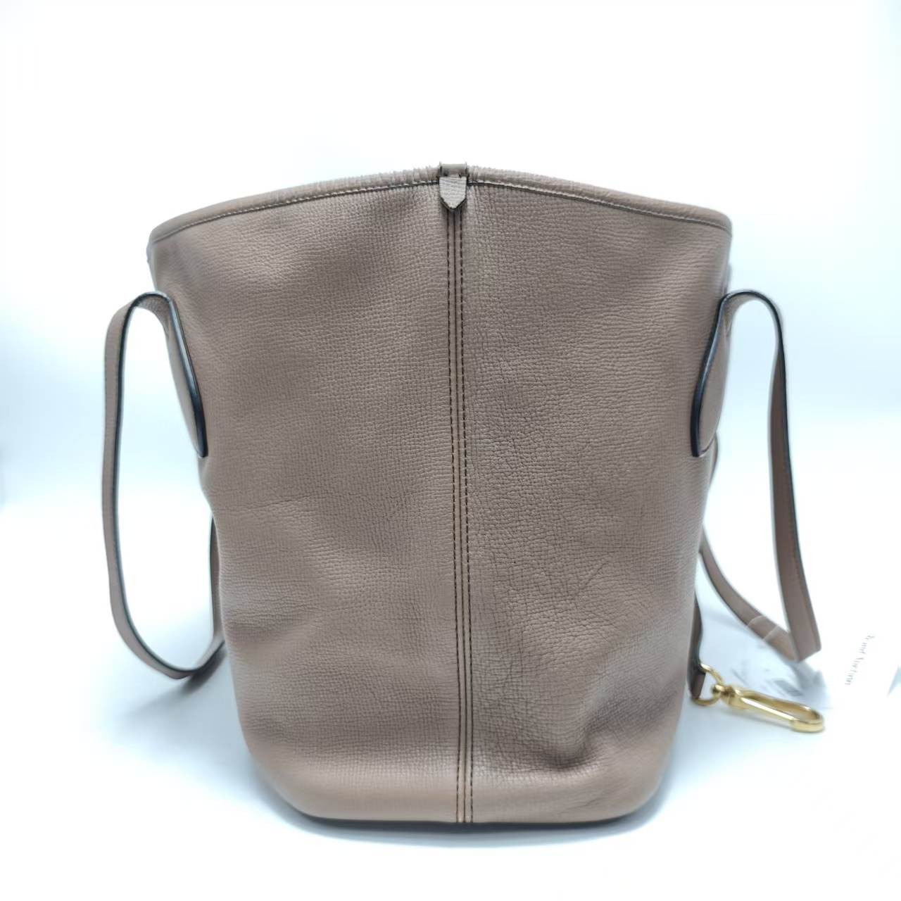 【*Shipped from: China*】BURBERRY Leather Handbag — view 4