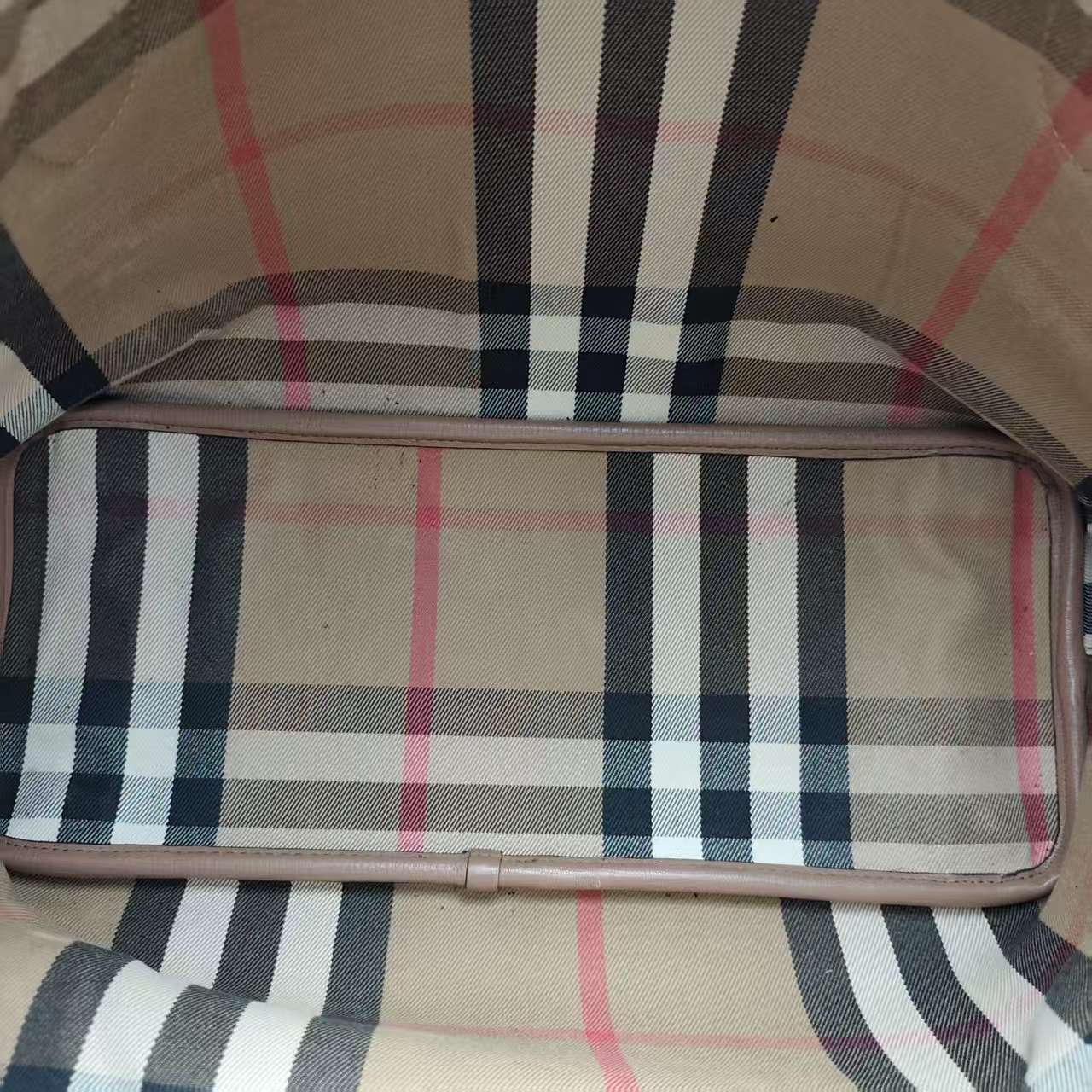 【*Shipped from: China*】BURBERRY Leather Handbag — view 9
