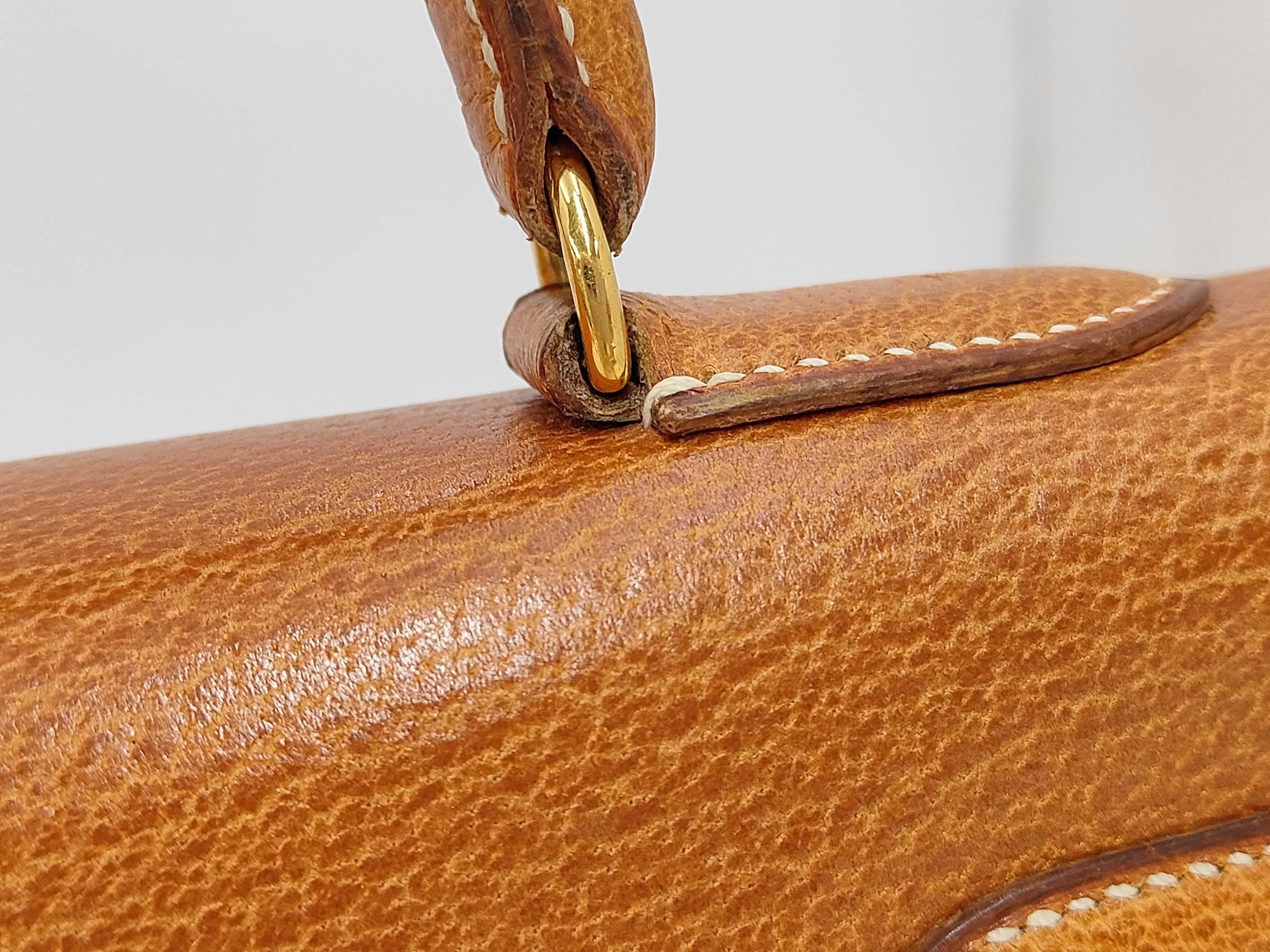 Kelly 32 Natural Courchevel Leather, Gold Hardware, External Stitching, Purchased in 1991, U Stamp, Strap and Key Included, Handbag — view 3
