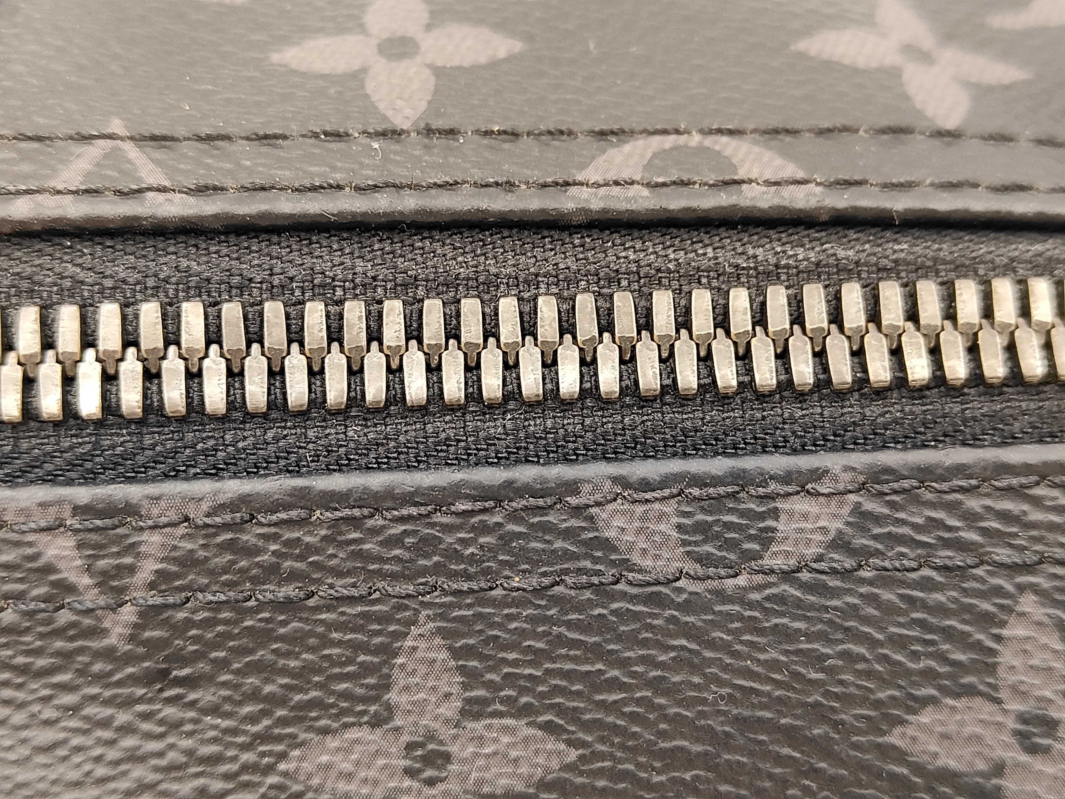Monogram Eclipse Reverse Keepall Bandoulière 50 Boston Bag M45392 Boston Bag — view 6