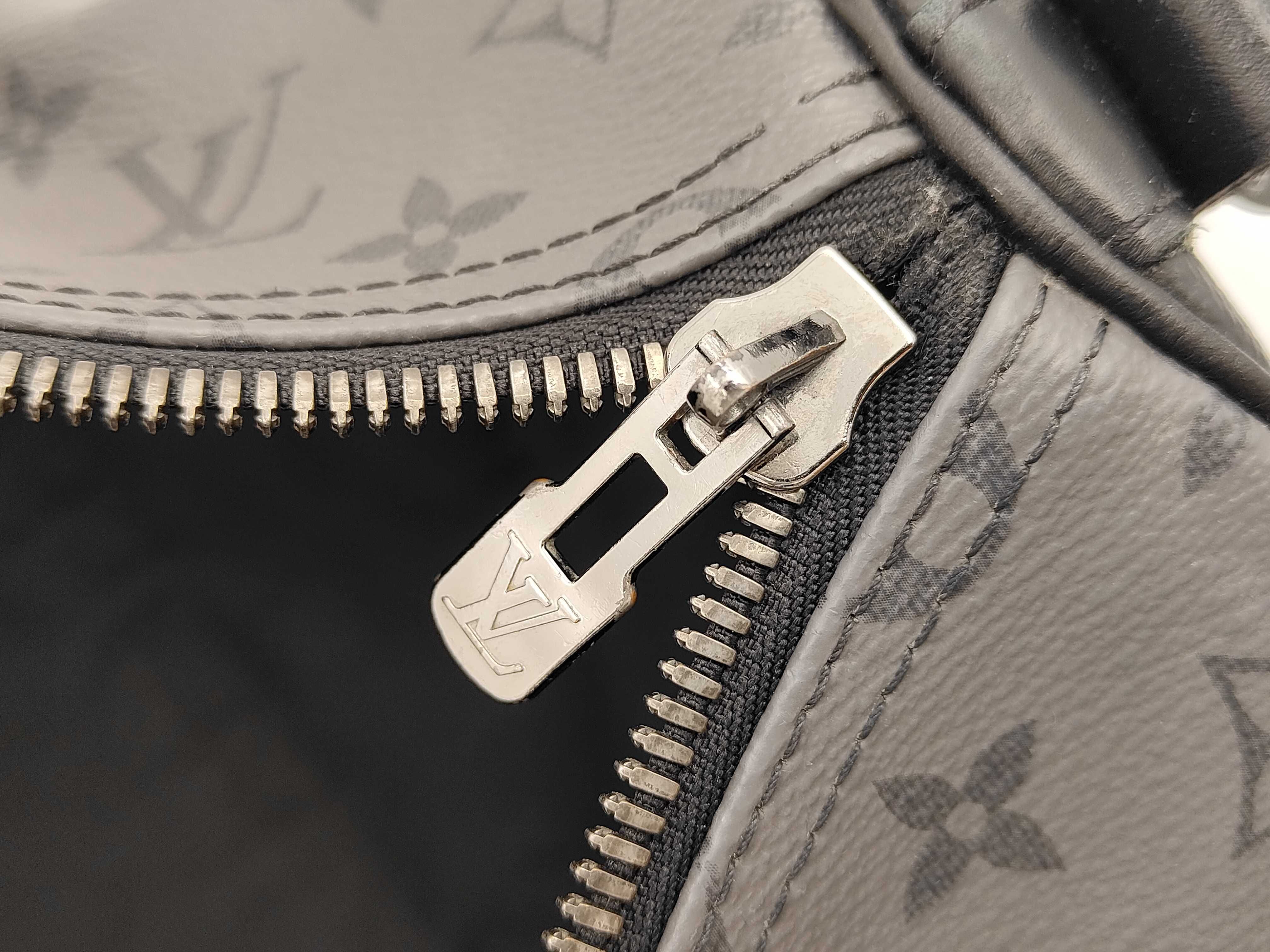 Monogram Eclipse Reverse Keepall Bandoulière 50 Boston Bag M45392 Boston Bag — view 9