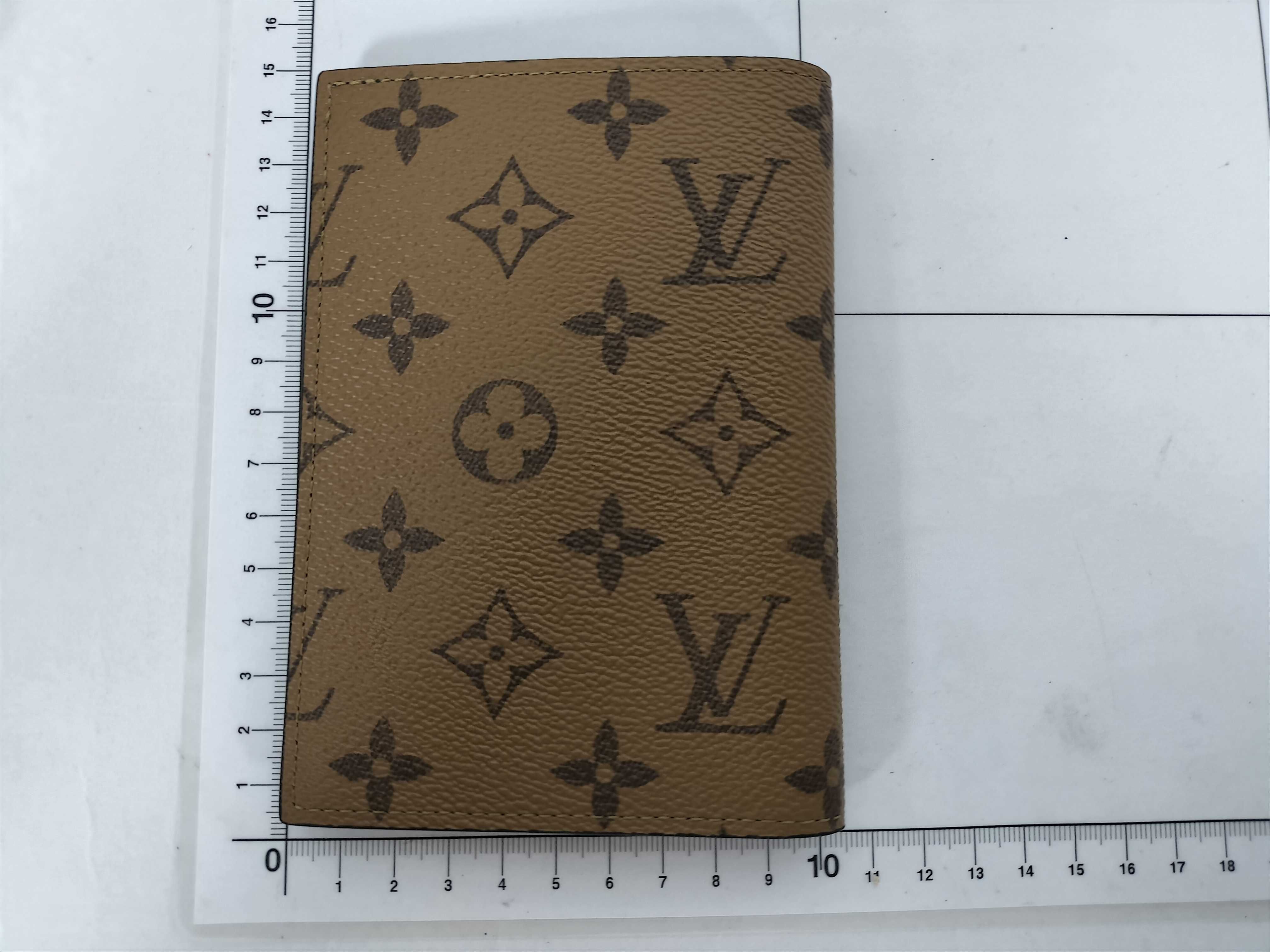 Monogram Louis Vuitton Couverture Passeport M26571 Notebook Cover — view 2