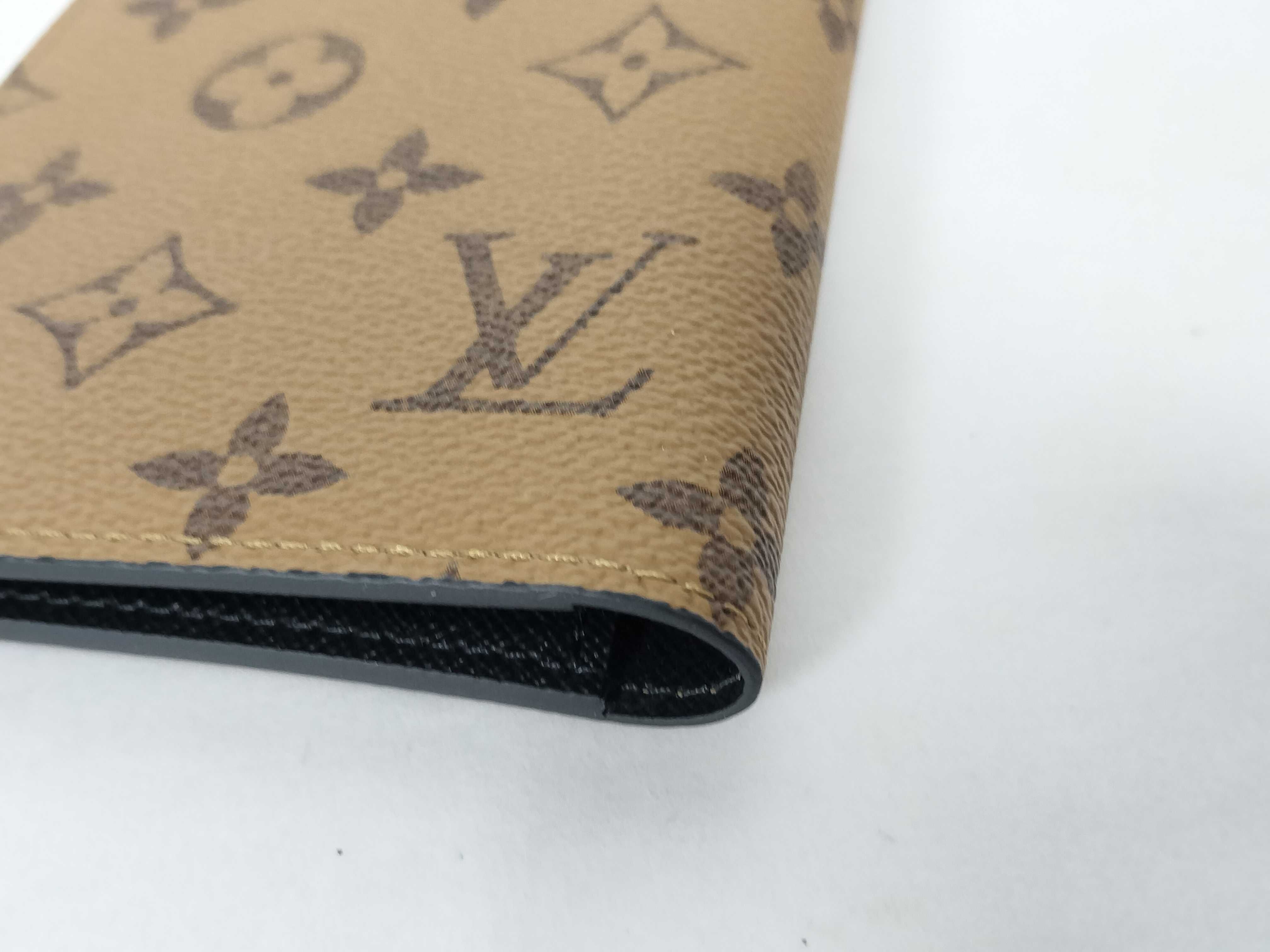 Monogram Louis Vuitton Couverture Passeport M26571 Notebook Cover — view 3