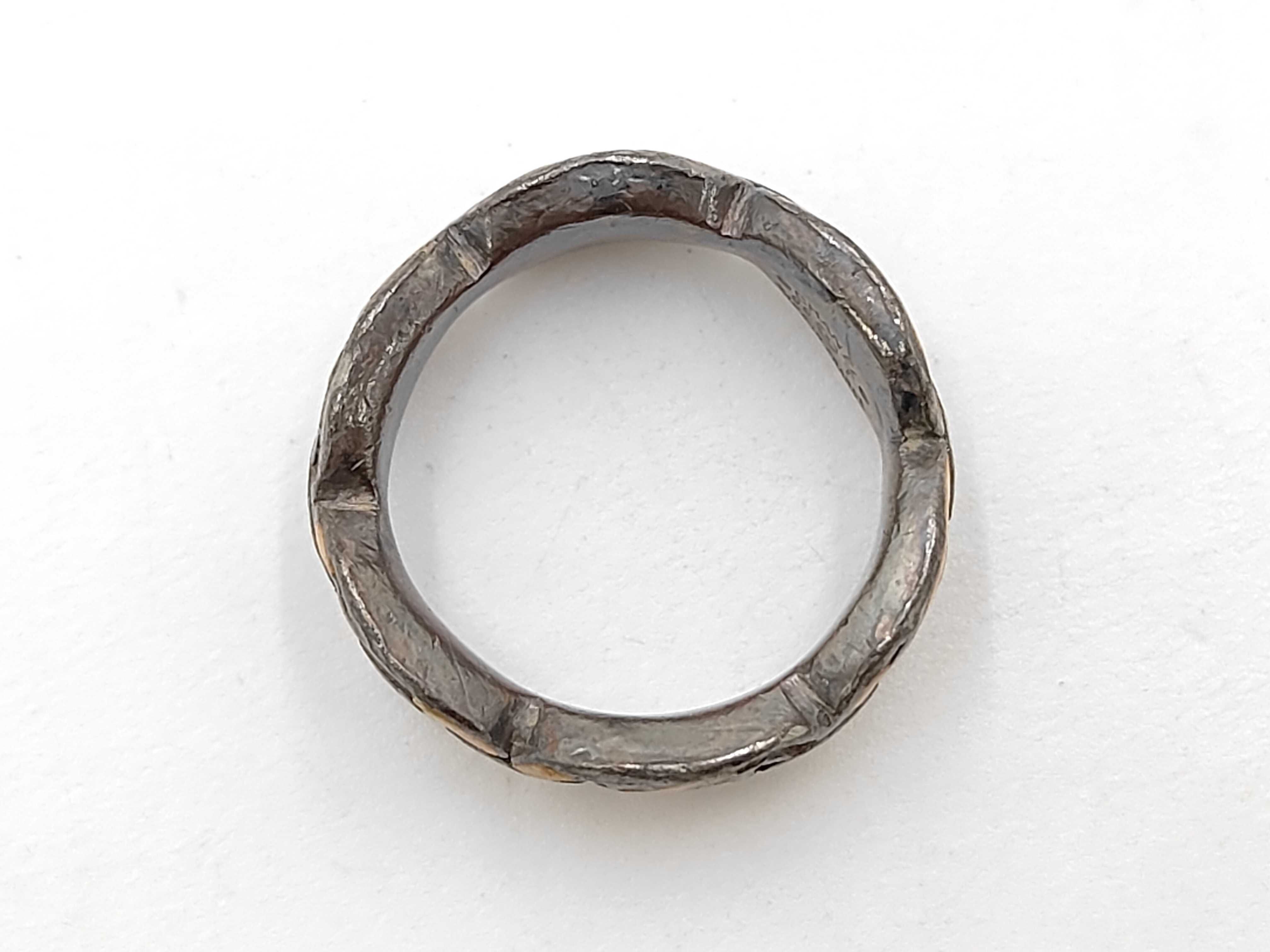 Ring 00T Ring — view 3