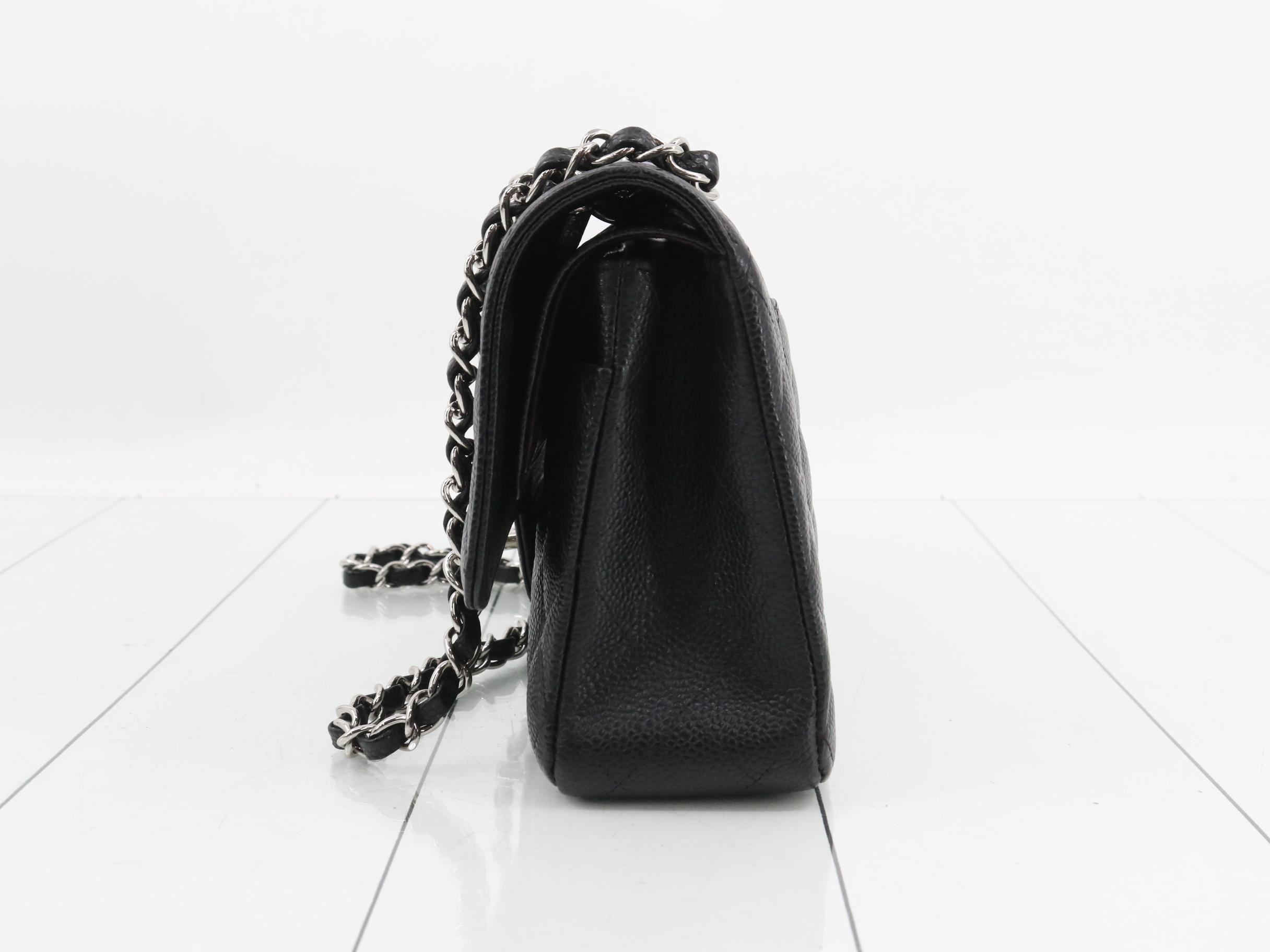 Matelassé (bag) - Shoulder bag — view 3