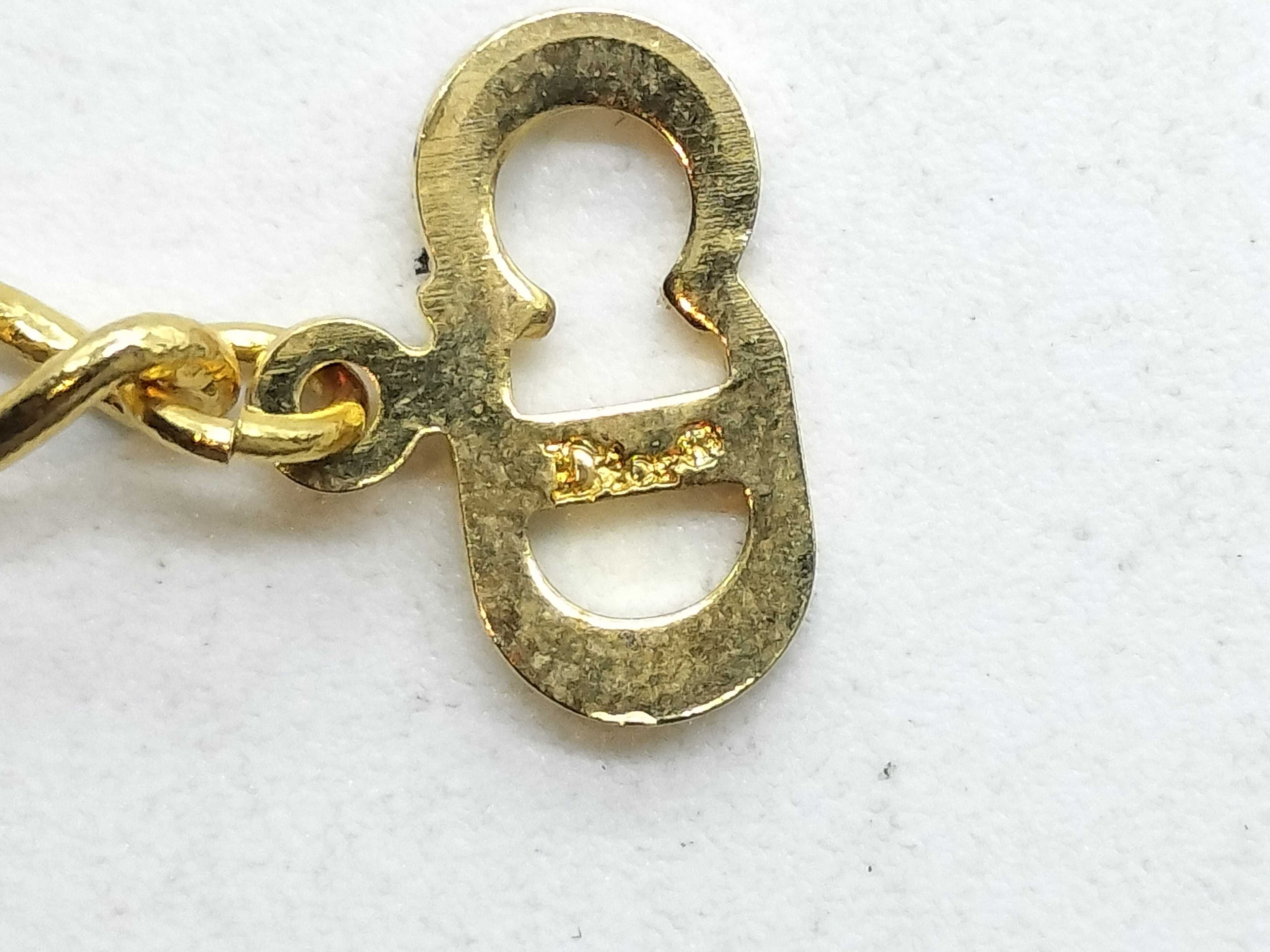 Gold-Colored Ribbon Motif Bracelet (Bracelet/Bangle) — view 5