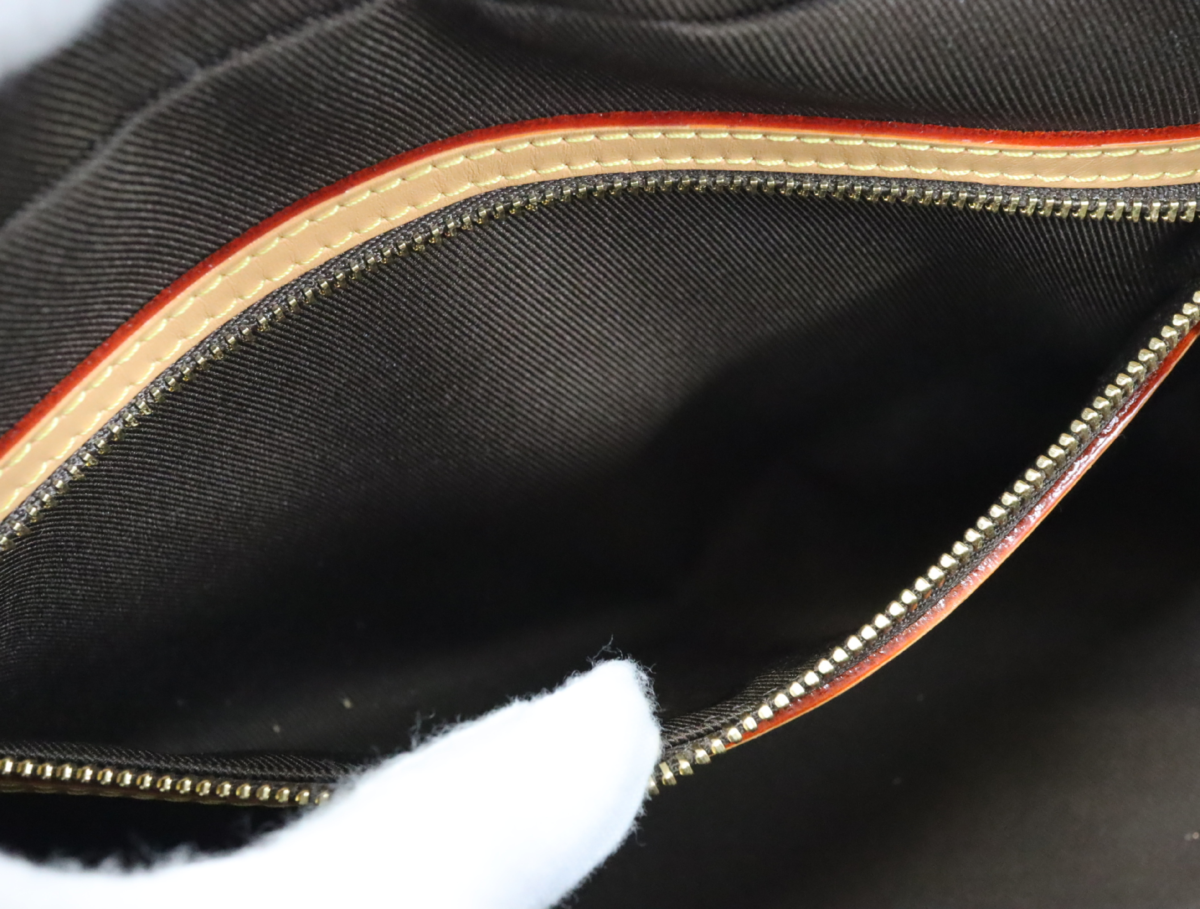 Monogram Cite M46321 Shoulder Bag (RFID detected) — view 14