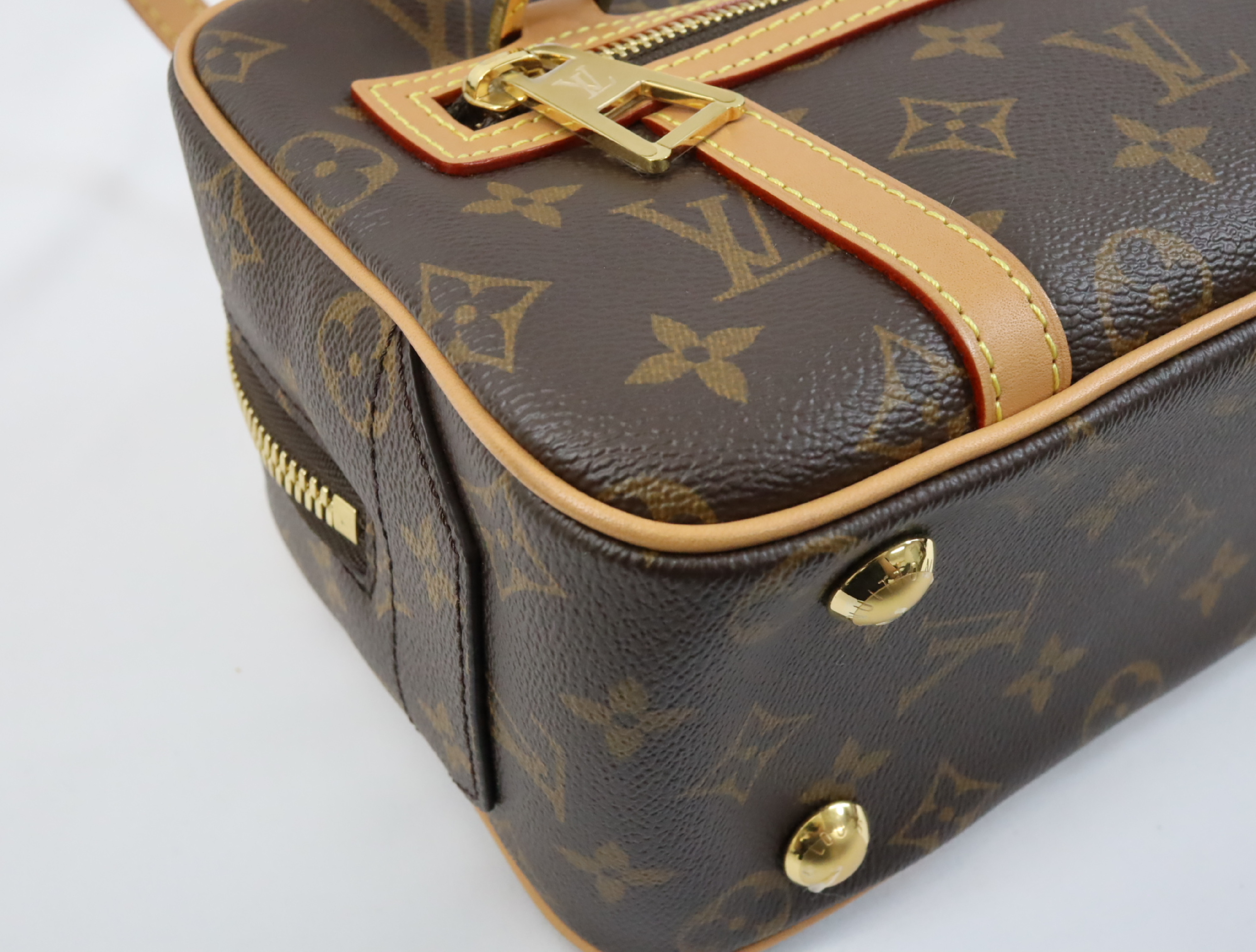 Monogram Cite M46321 Shoulder Bag (RFID detected) — view 7